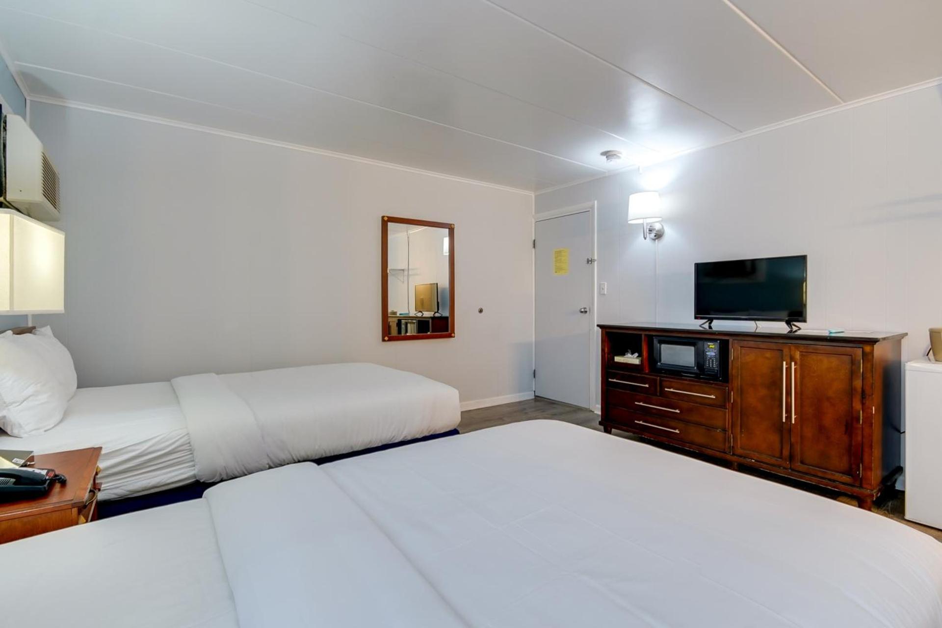 Rideau Oceanfront Motel photo 33