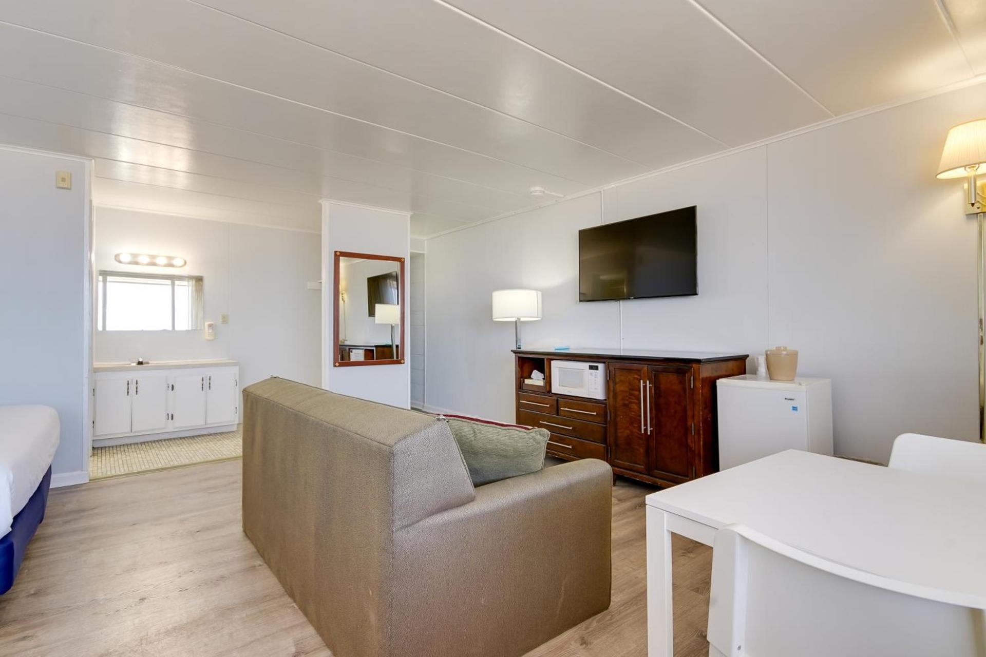 Rideau Oceanfront Motel photo 47