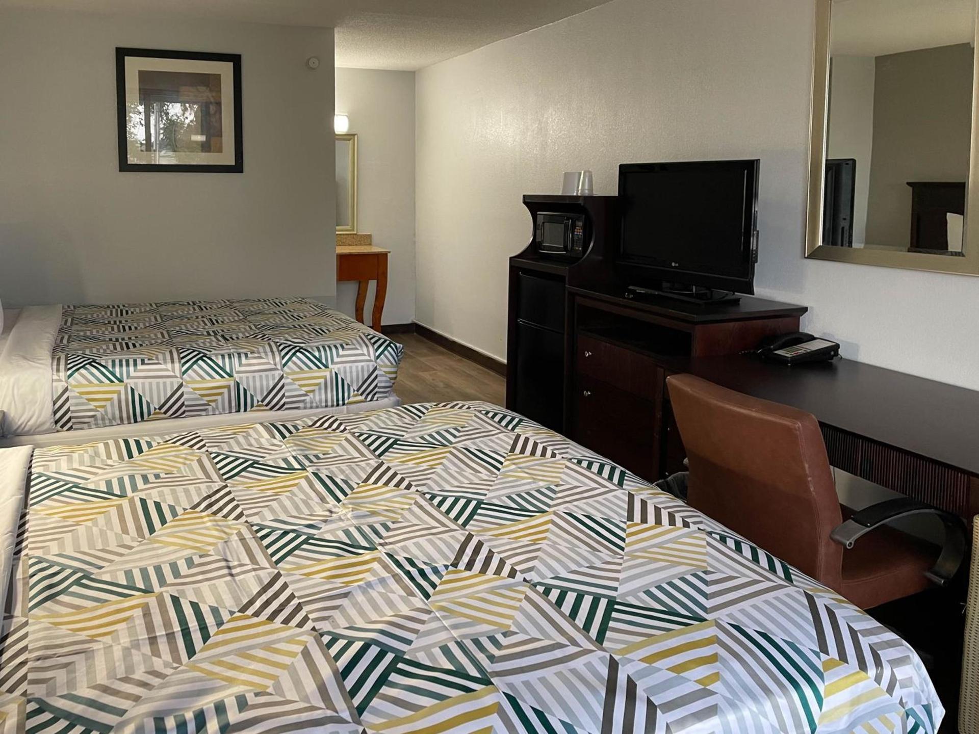 Studio 6 Suites Wytheville, VA photo 7
