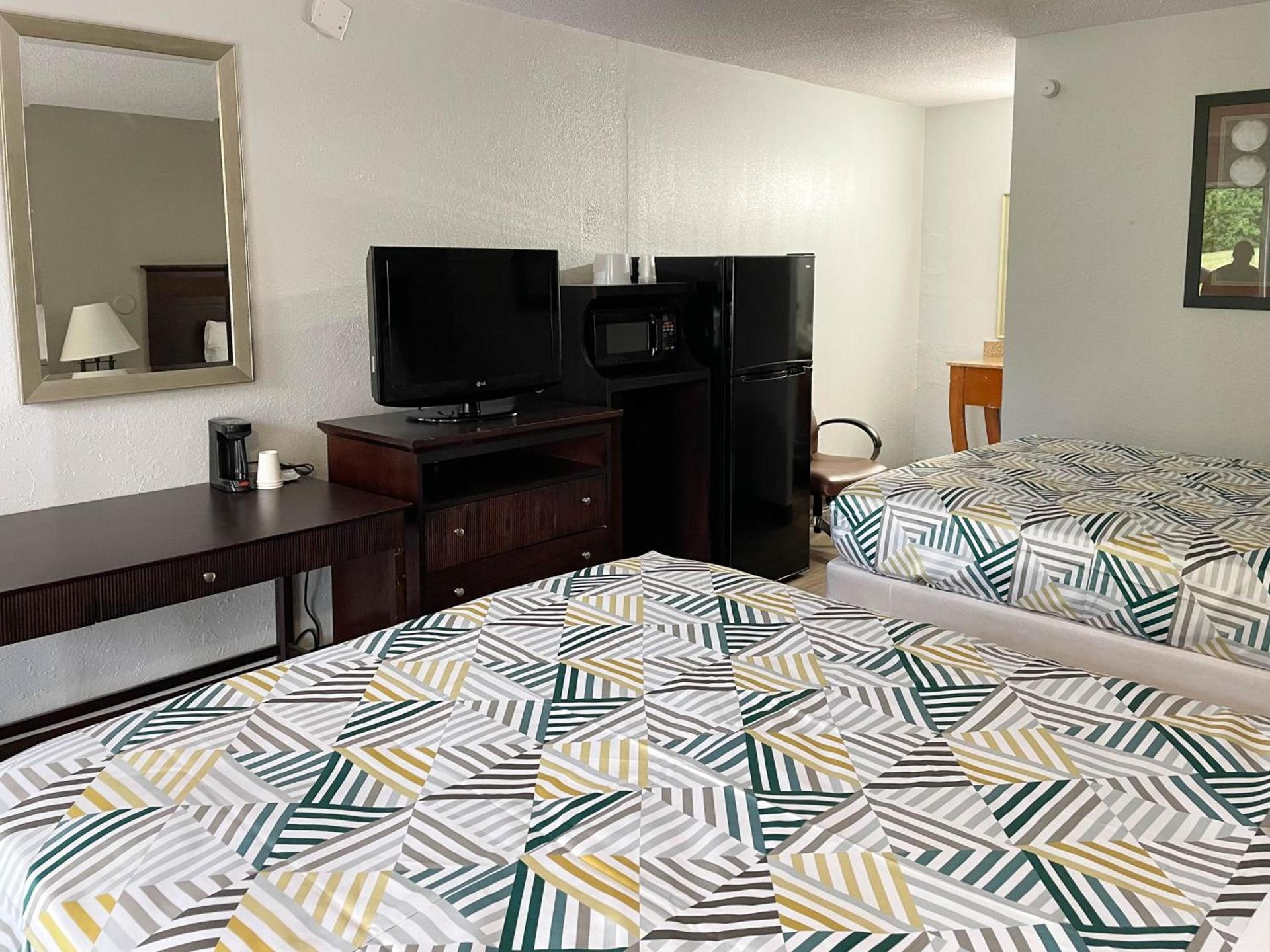 Studio 6 Suites Wytheville, VA photo 2