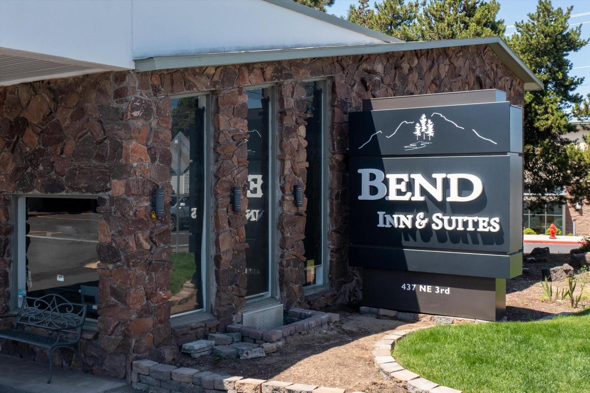 Bend Inn & Suites photo 25
