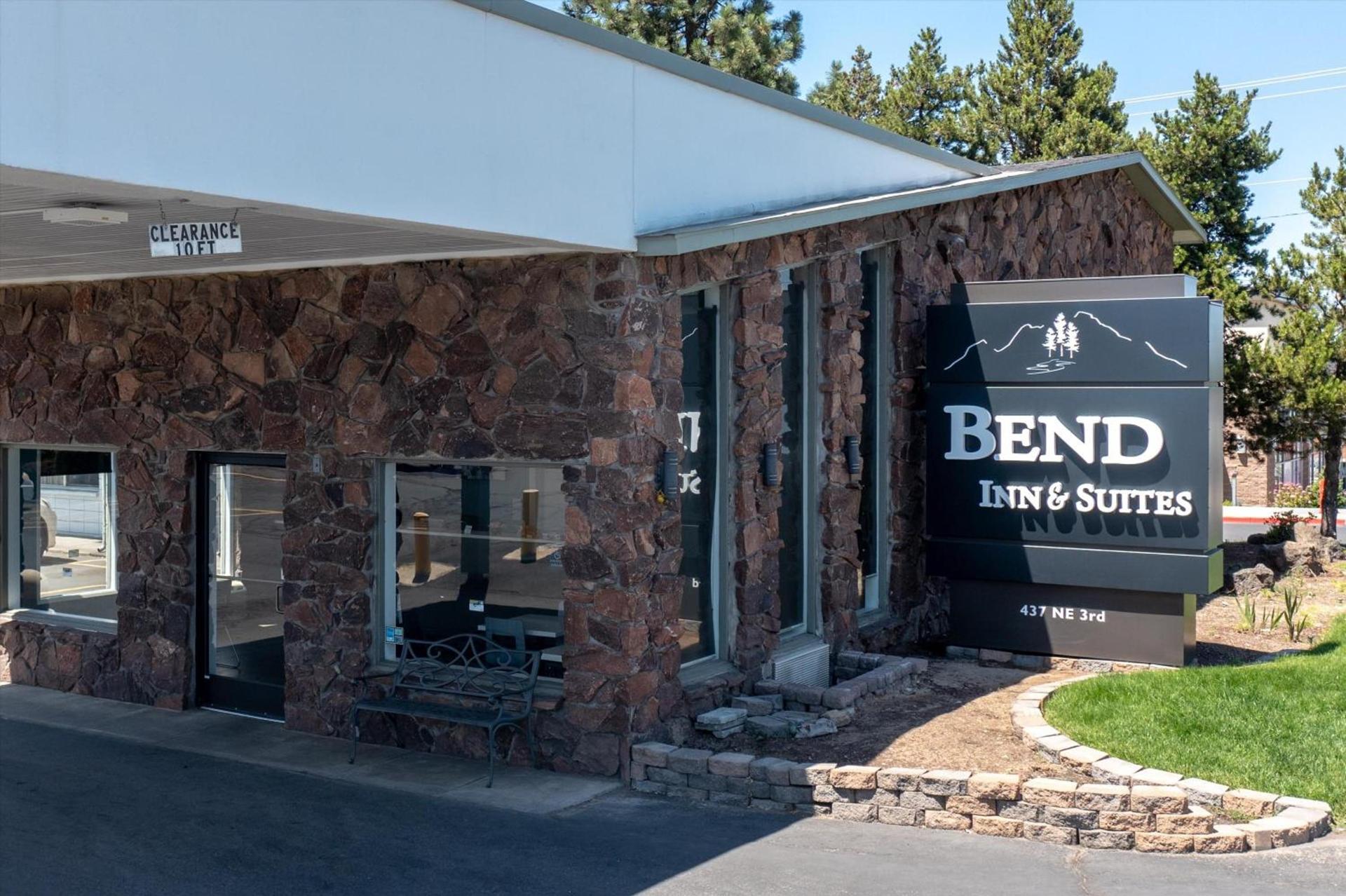 Bend Inn & Suites photo 26