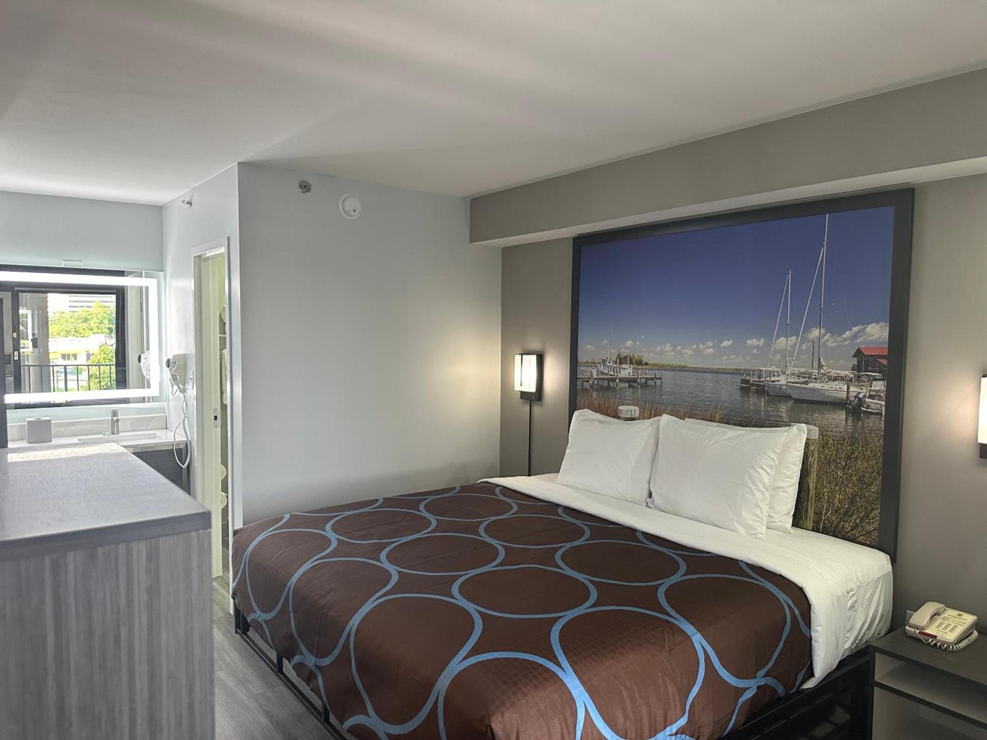 Super 8 by Wyndham Baltimore Northwest photo 34