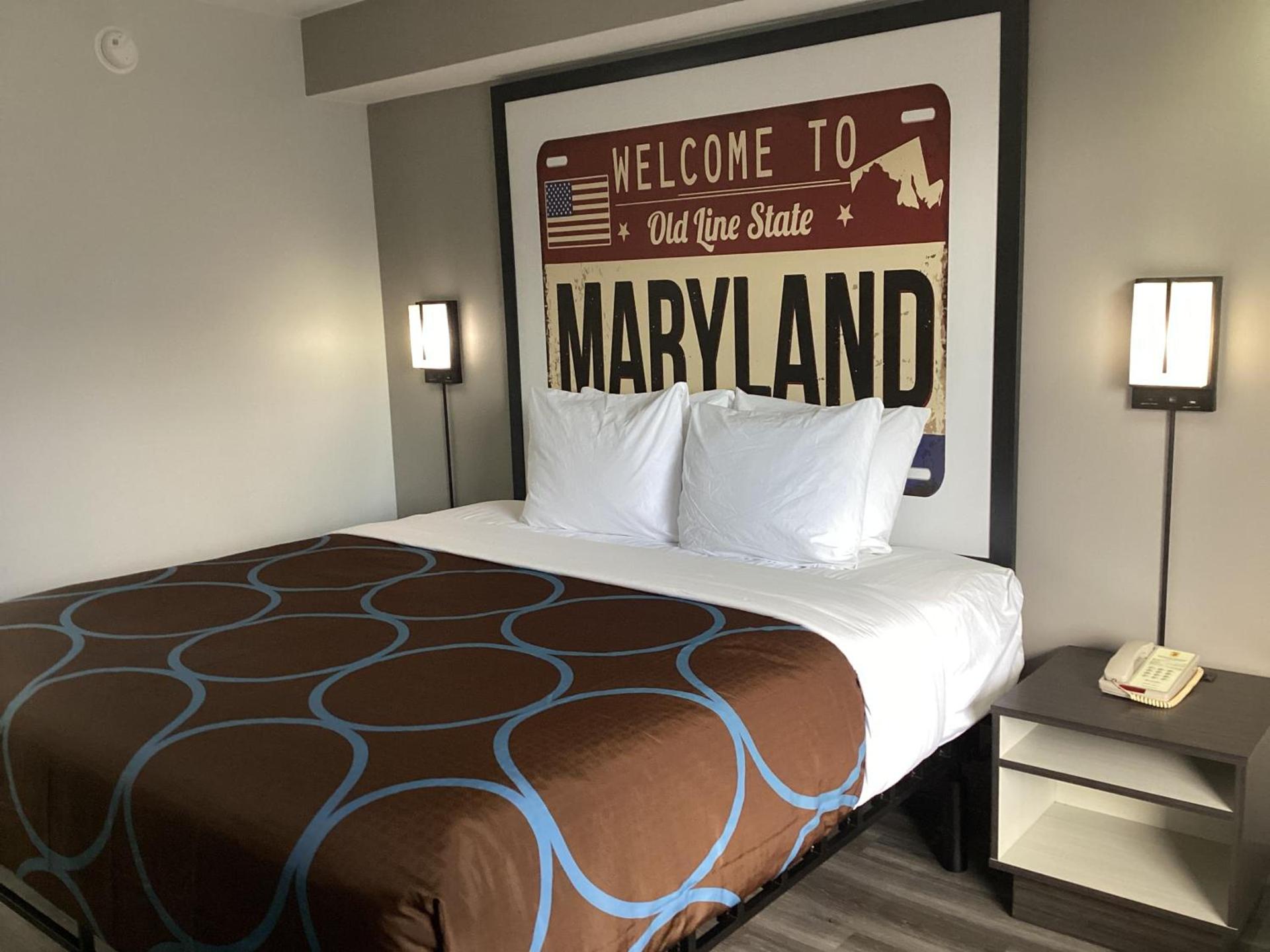 Super 8 by Wyndham Baltimore Northwest photo 40