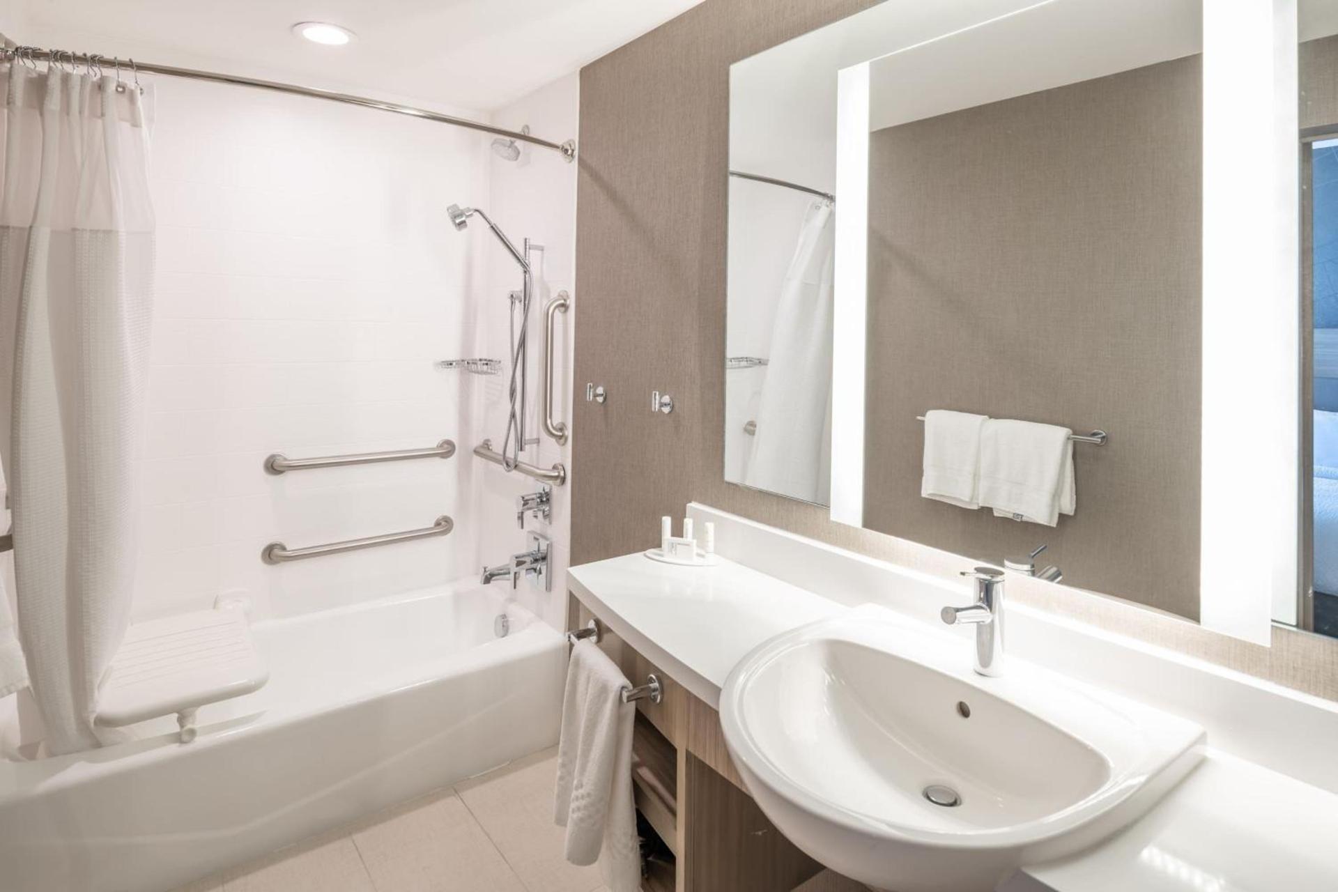 SpringHill Suites Dallas Central Expressway photo 34