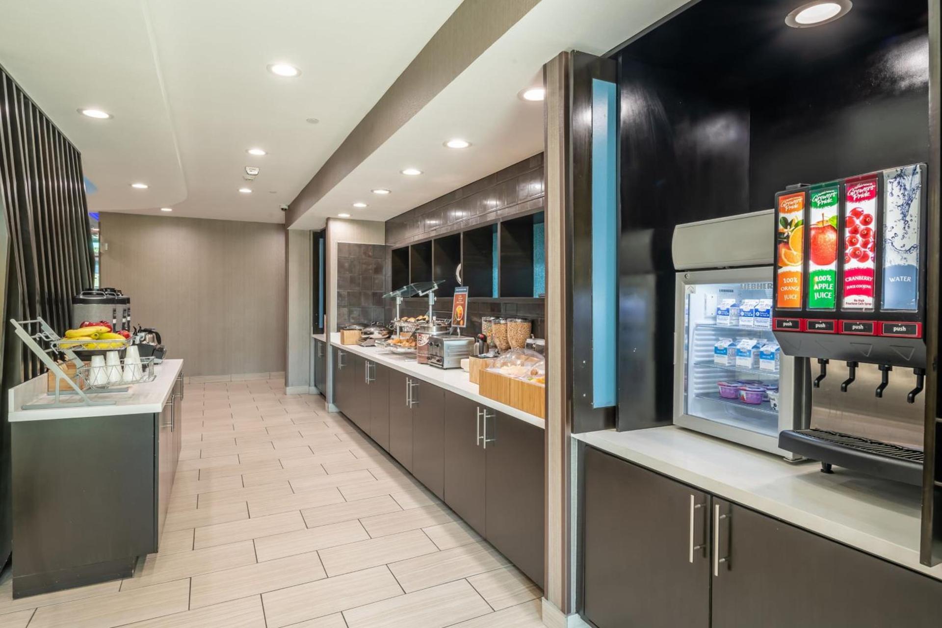 SpringHill Suites Dallas Central Expressway photo 49