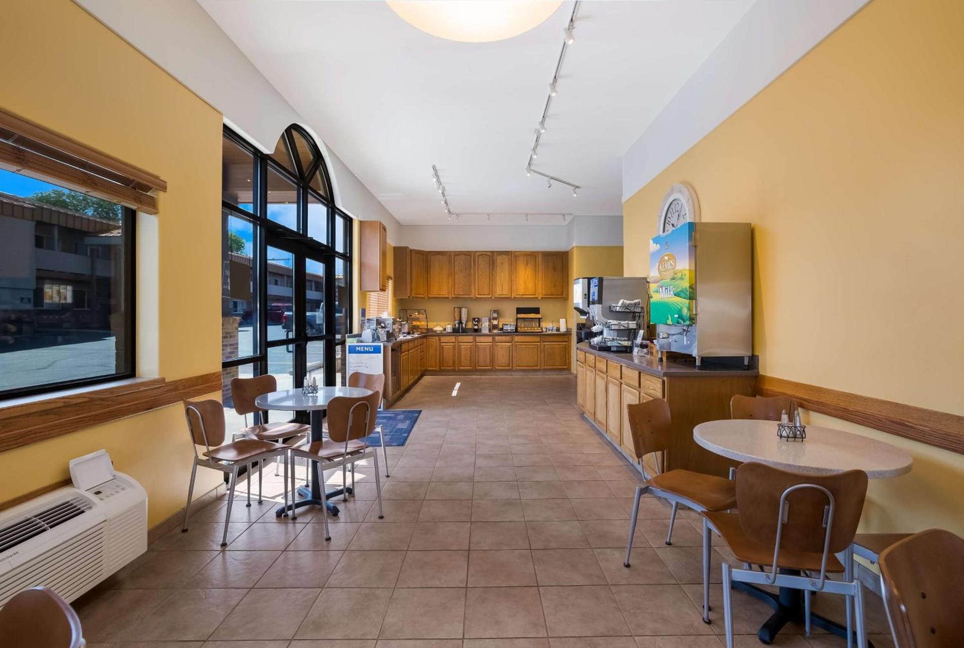 Best Western Plains Motel photo 9