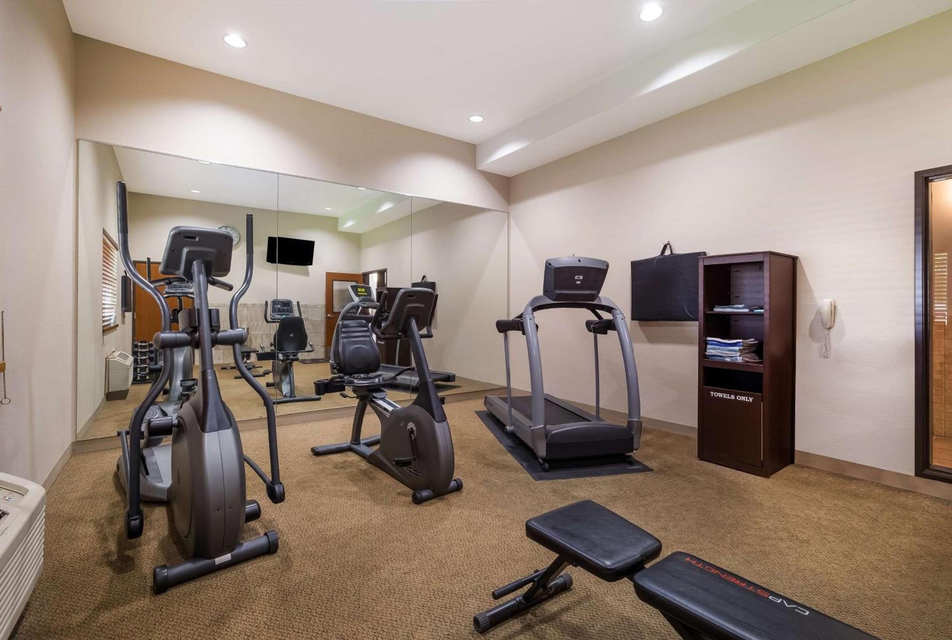 Best Western Plains Motel photo 14
