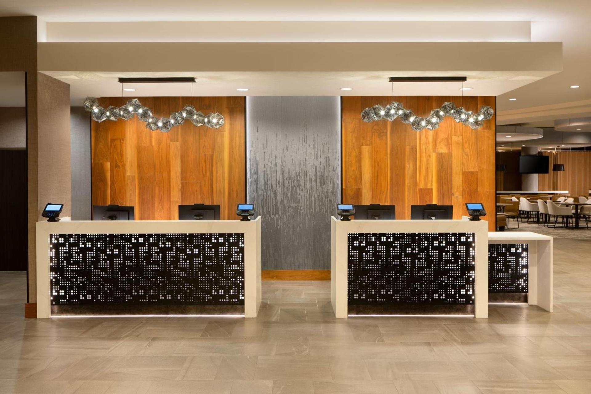 Courtyard by Marriott Seattle Bellevue/Downtown photo 4