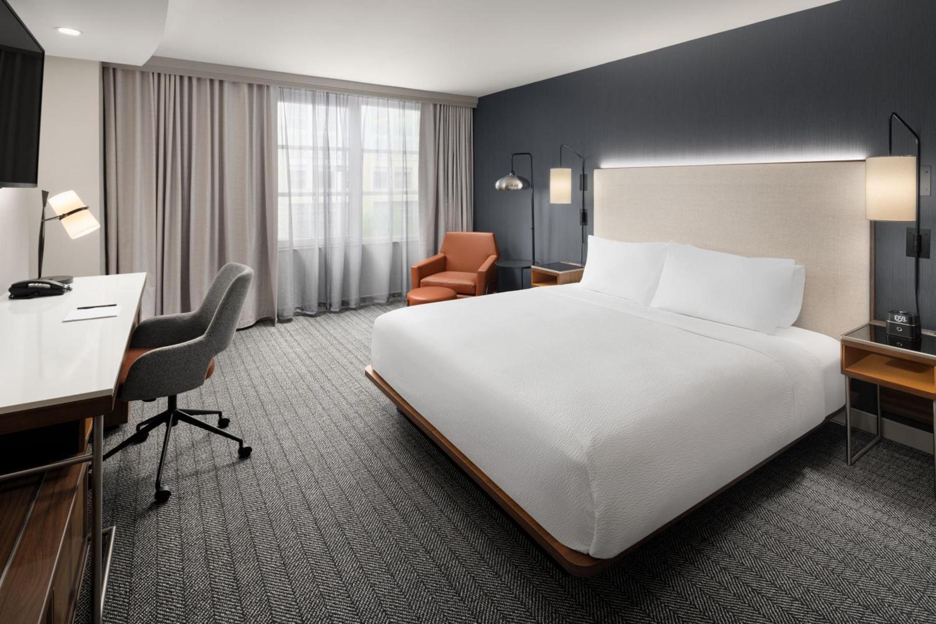 Courtyard by Marriott Seattle Bellevue/Downtown photo 10