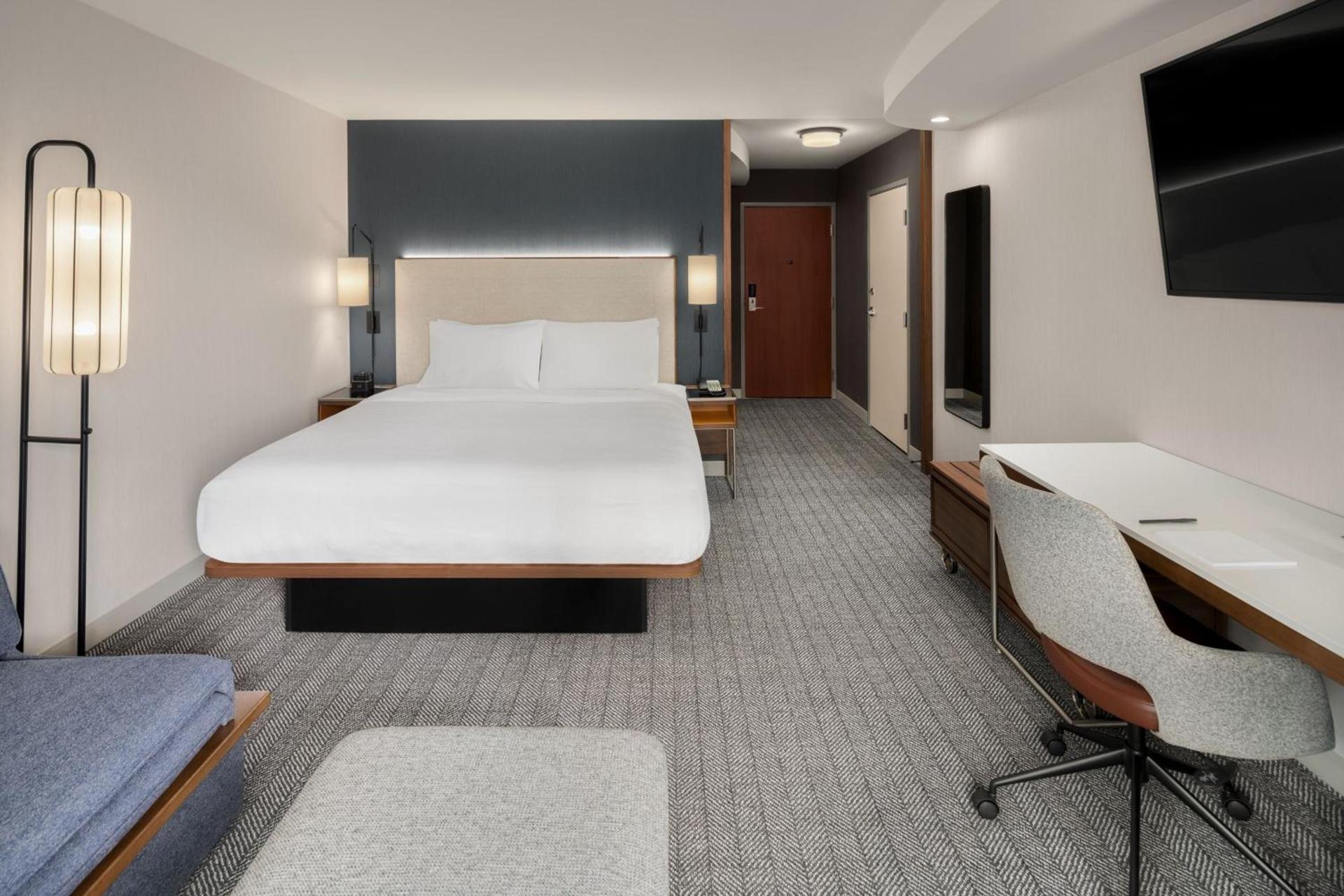 Courtyard by Marriott Seattle Bellevue/Downtown photo 11