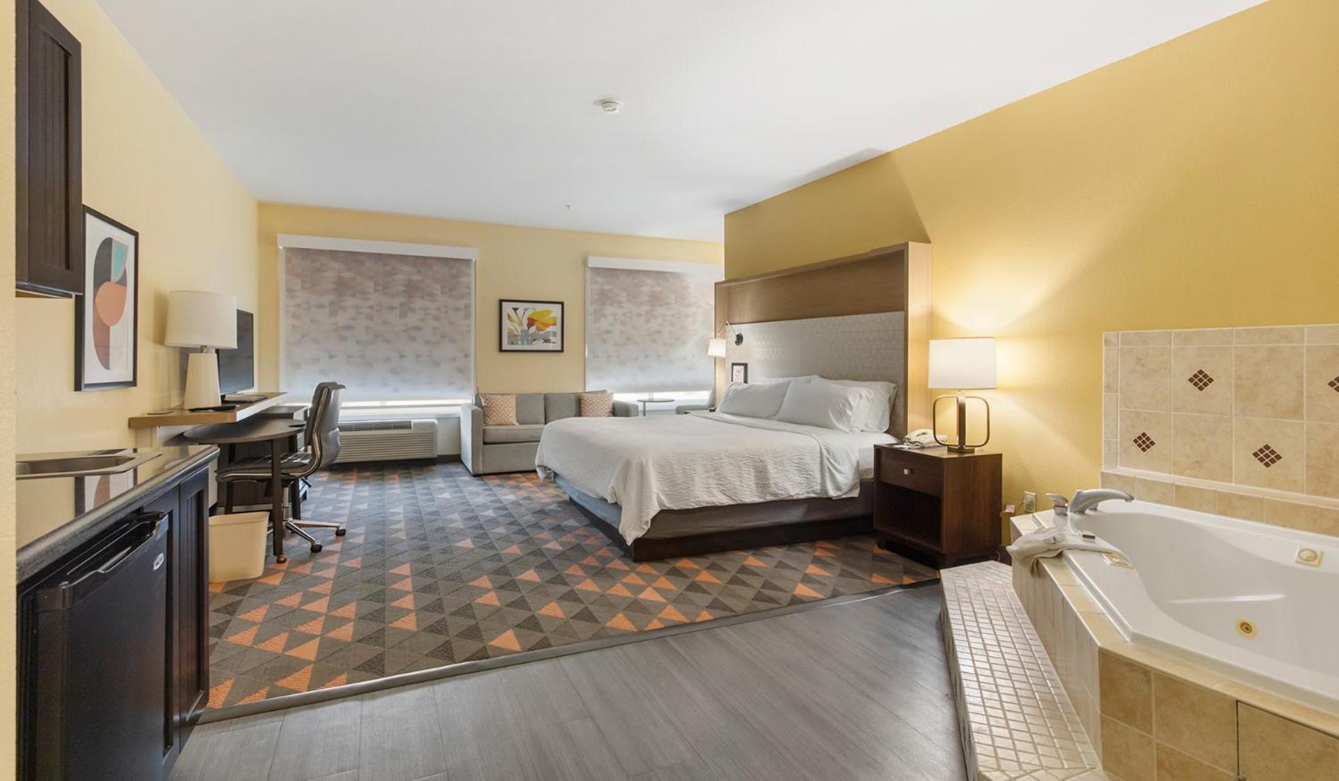 Holiday Inn Hotel & Suites Waco Northwest by IHG photo 4