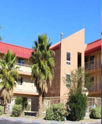 GO2 Inn & Suites by Relianse - El Paso photo 2