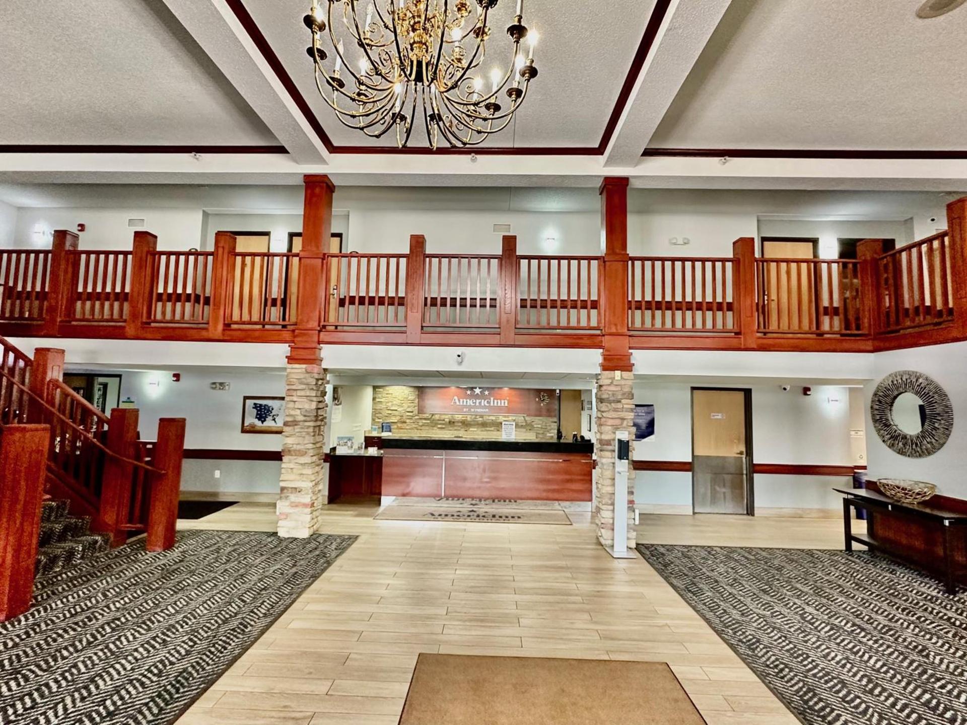 AmericInn by Wyndham Shakopee Near Canterbury Park photo 31