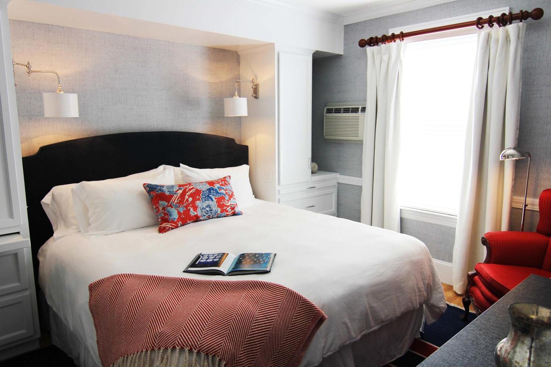 Kennebunkport Inn photo 40