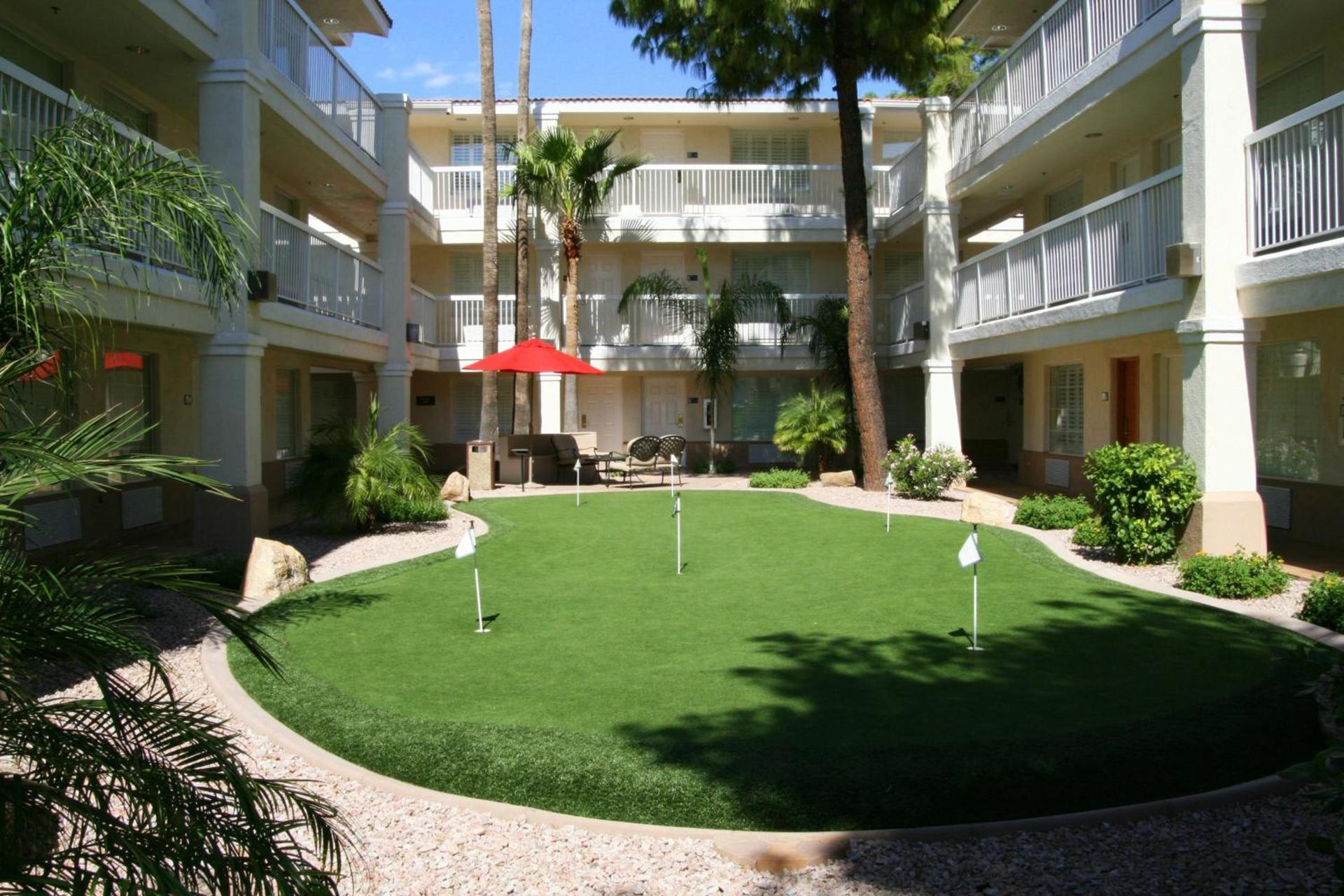 Howard Johnson by Wyndham Tempe University/Phoenix photo 37