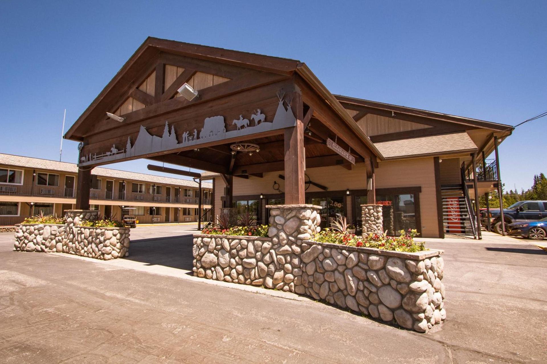 Brandin' Iron Inn photo 8