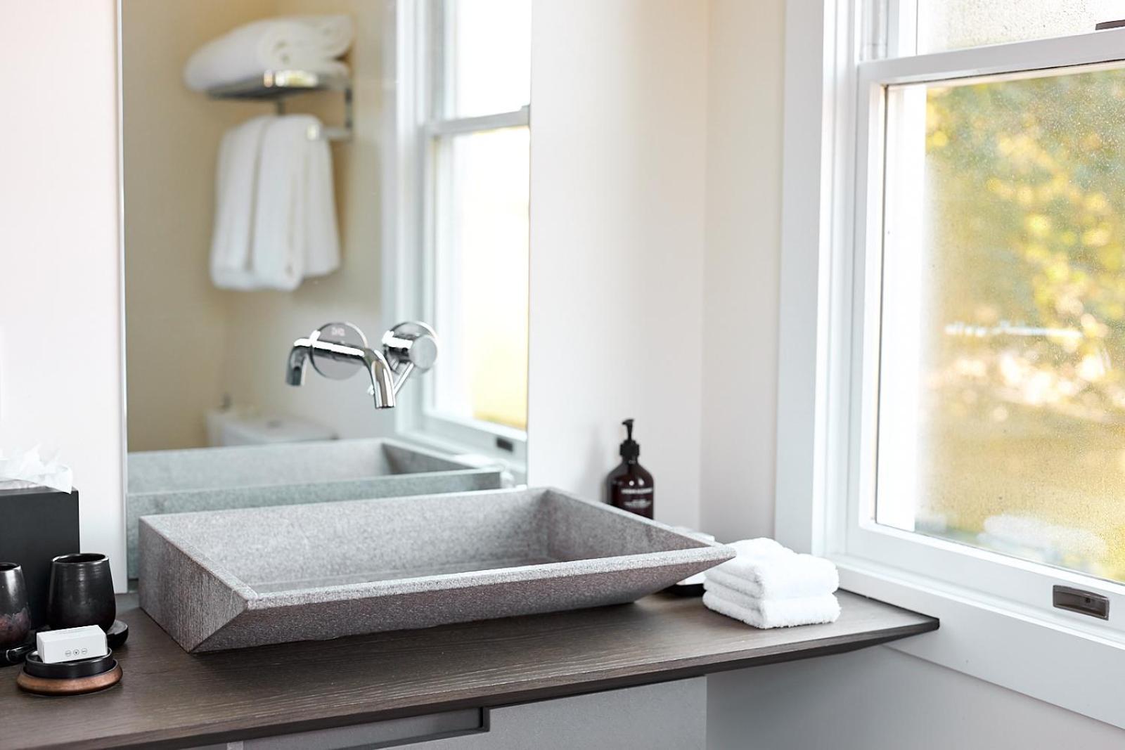 The Roundtree, Amagansett photo 30