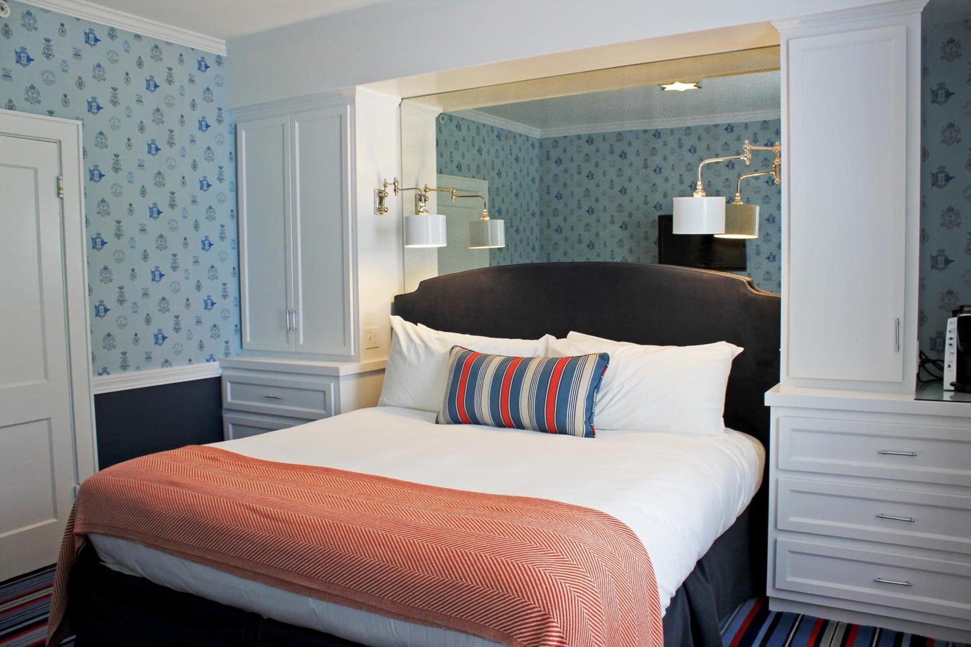 Kennebunkport Inn photo 39