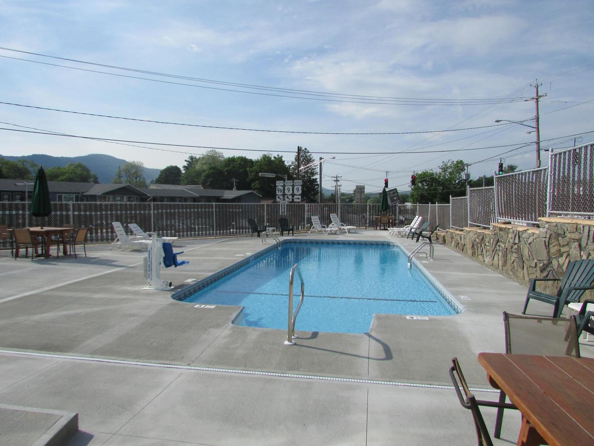 The Lake George Inn photo 30