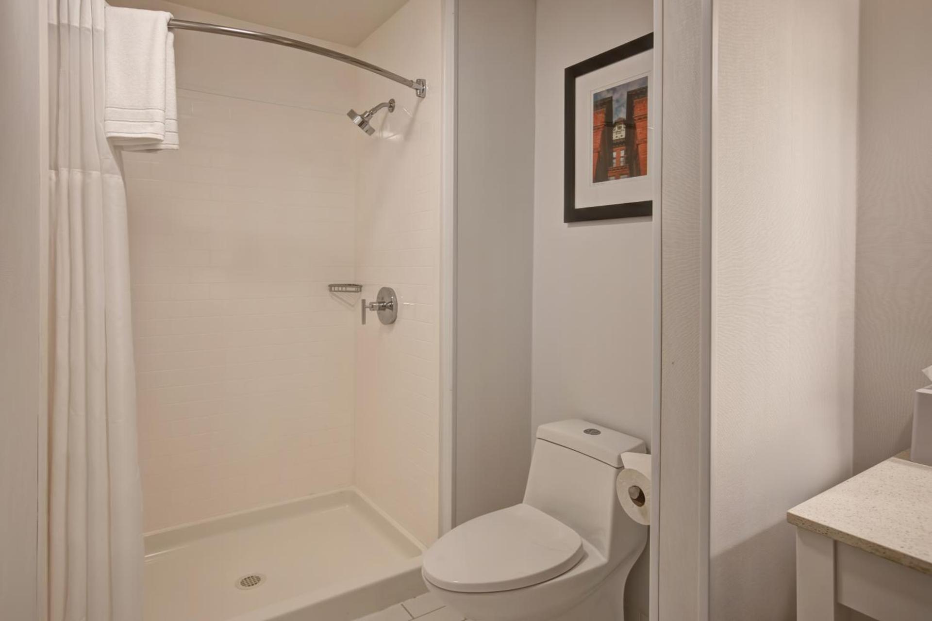 Four Points by Sheraton Peoria photo 33
