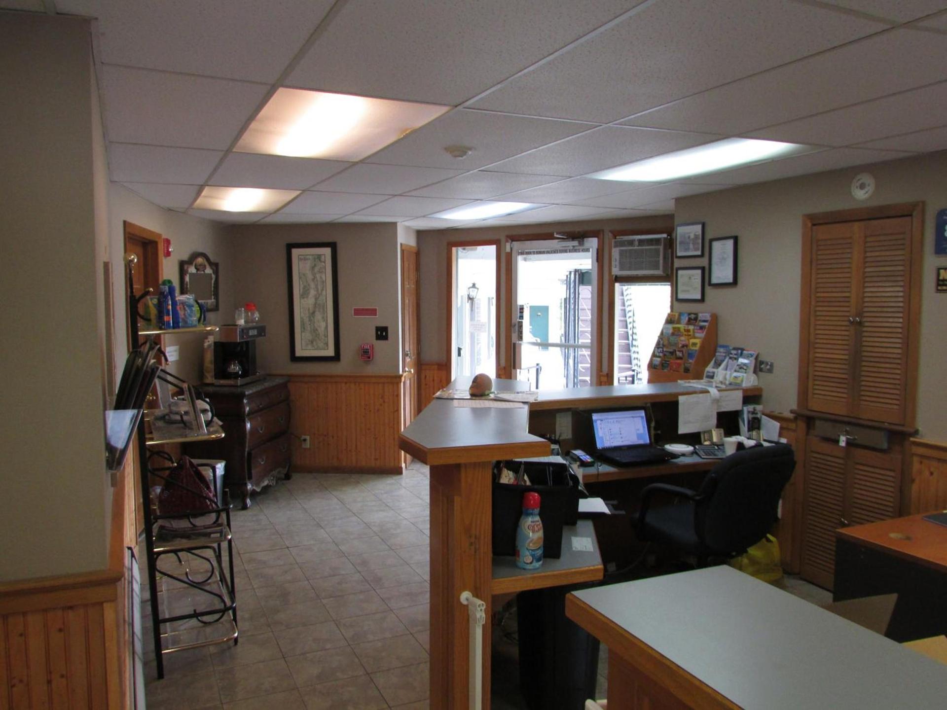 The Lake George Inn photo 37
