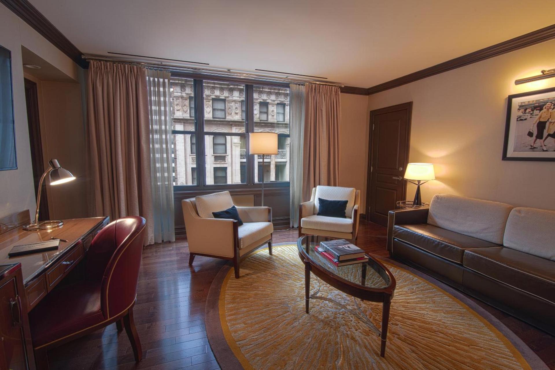 The Iroquois Times Square, a Small Luxury Hotel photo 2
