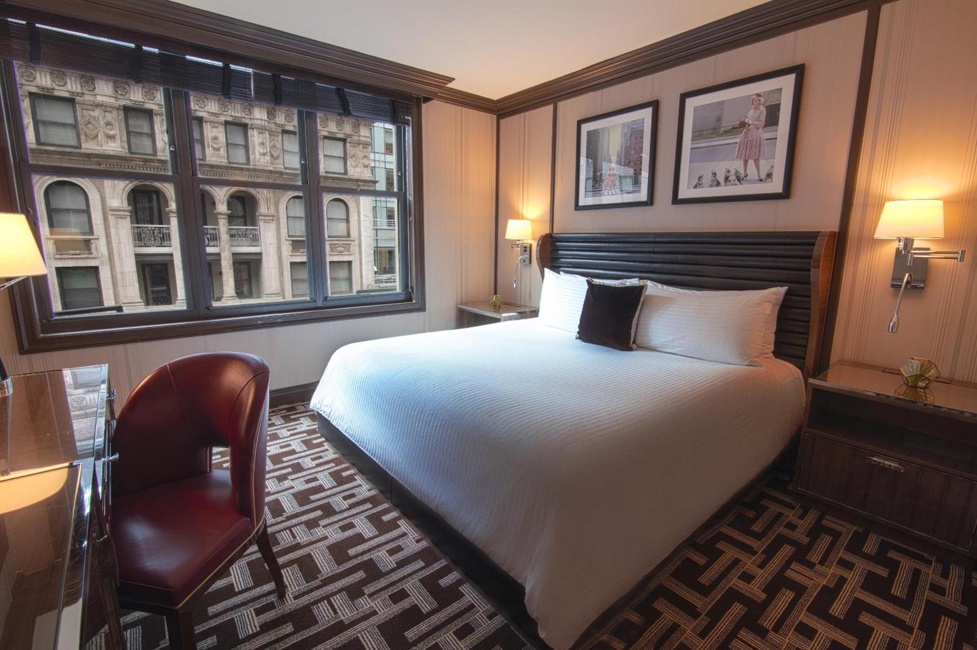 The Iroquois Times Square, a Small Luxury Hotel photo 8