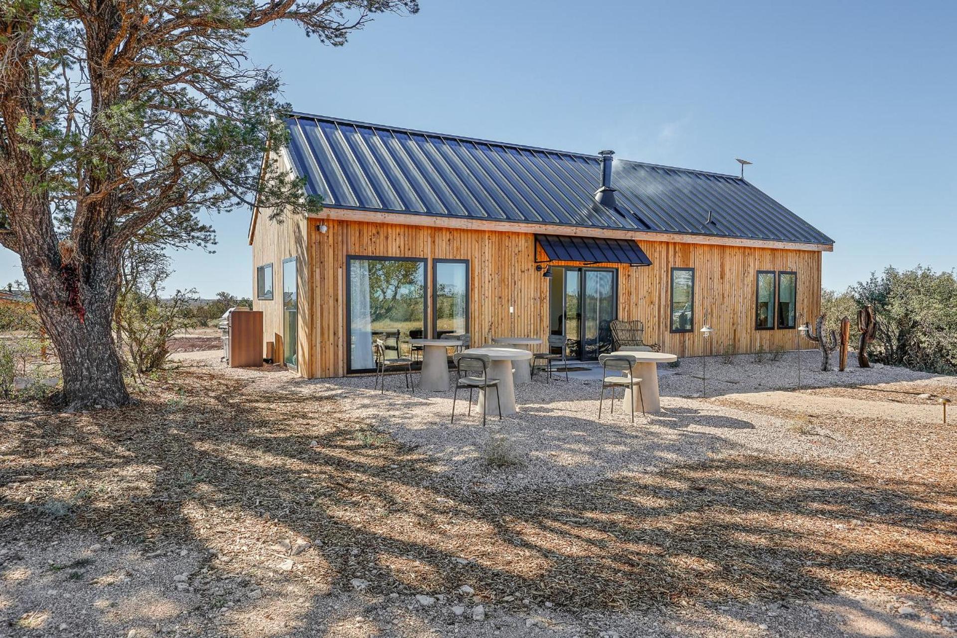 The Grand Canyon Headquarters photo 9