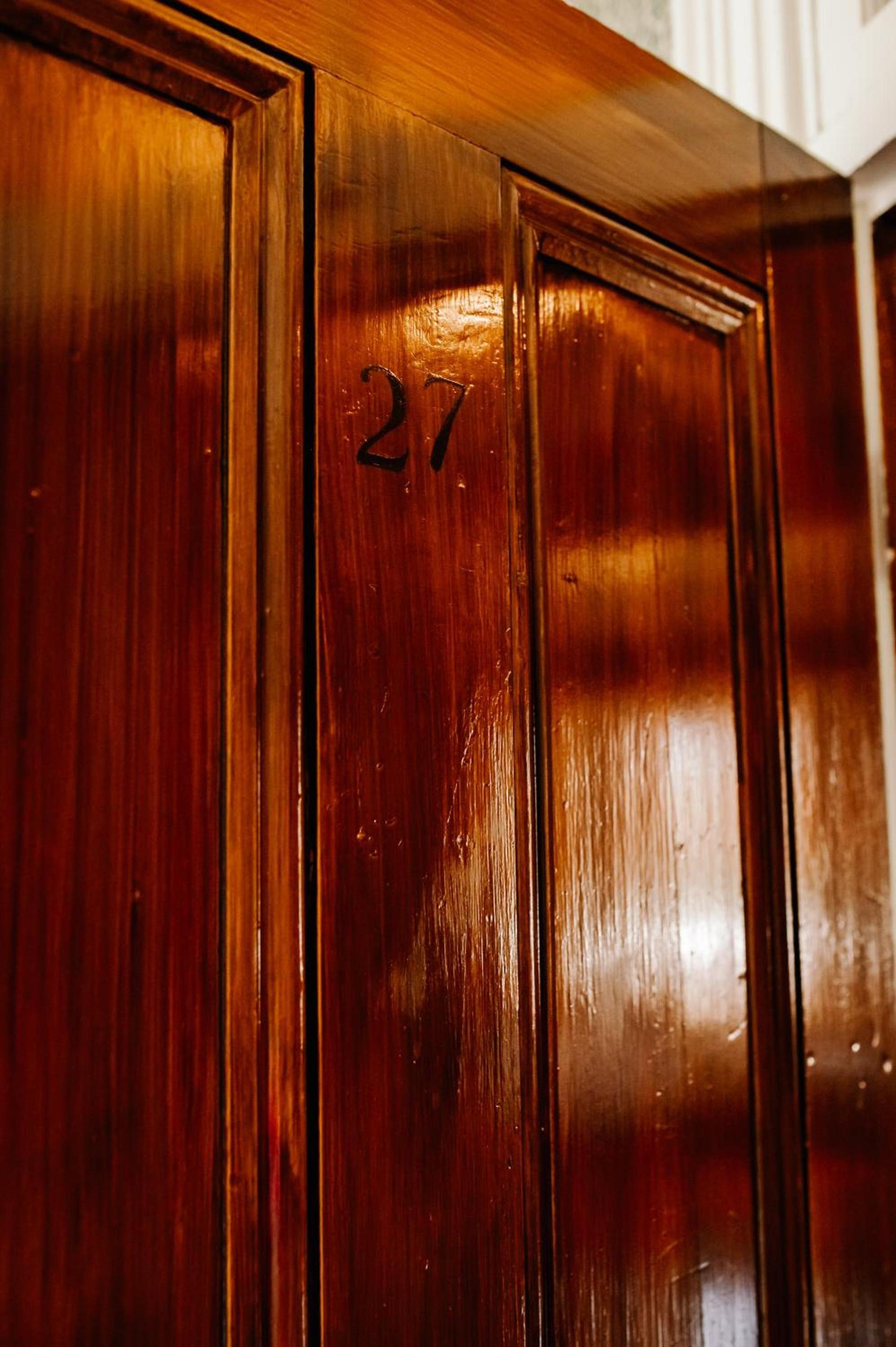 White House Hotel photo 9