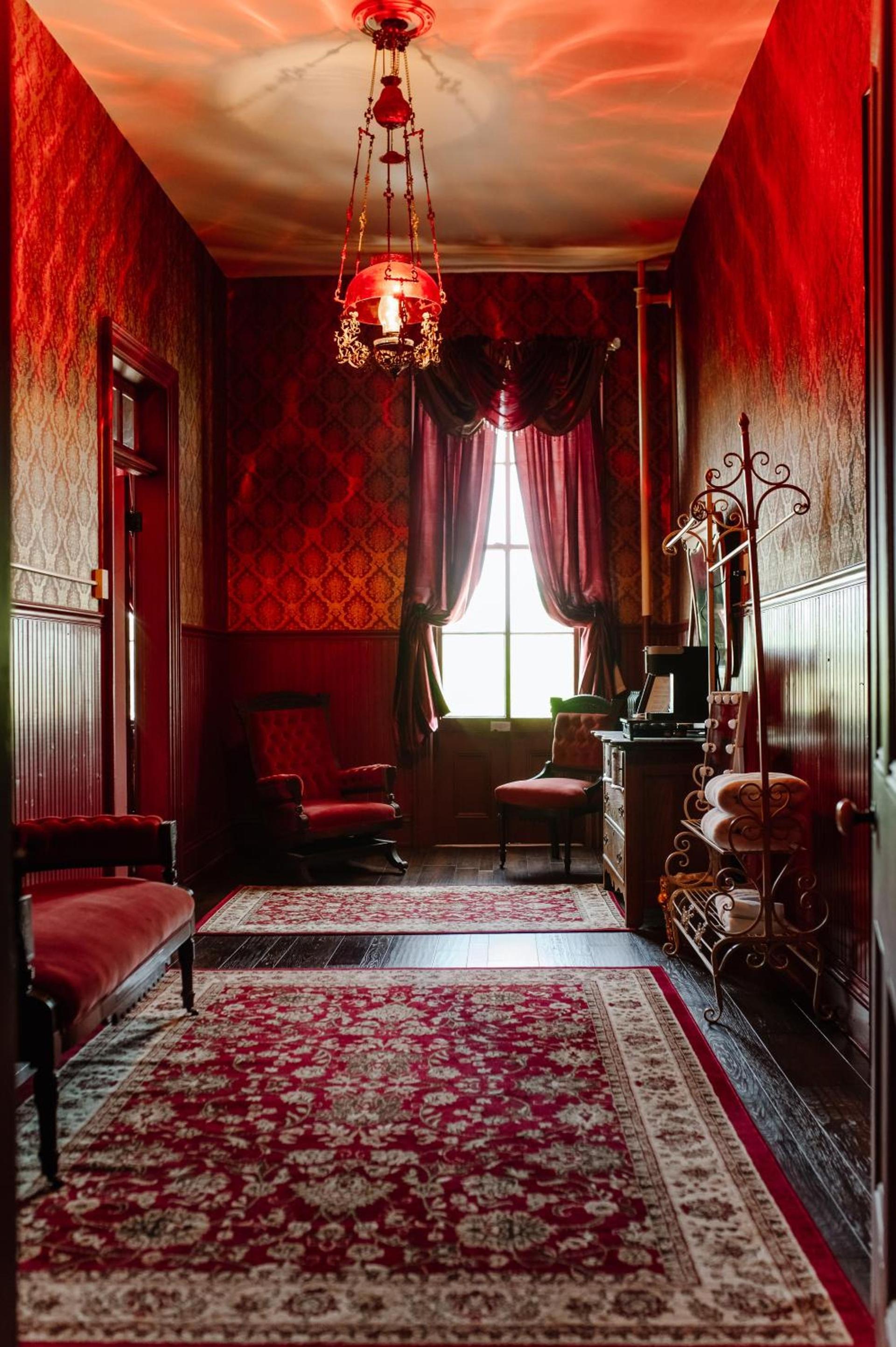White House Hotel photo 22