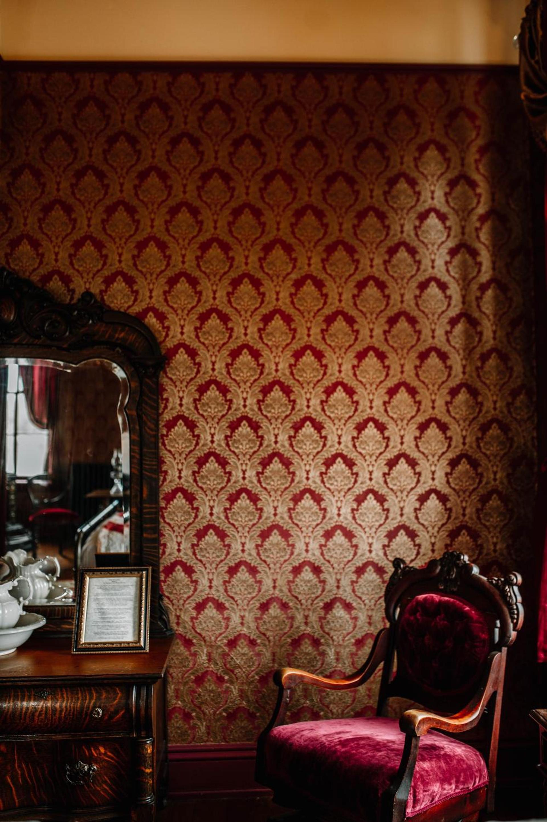 White House Hotel photo 29