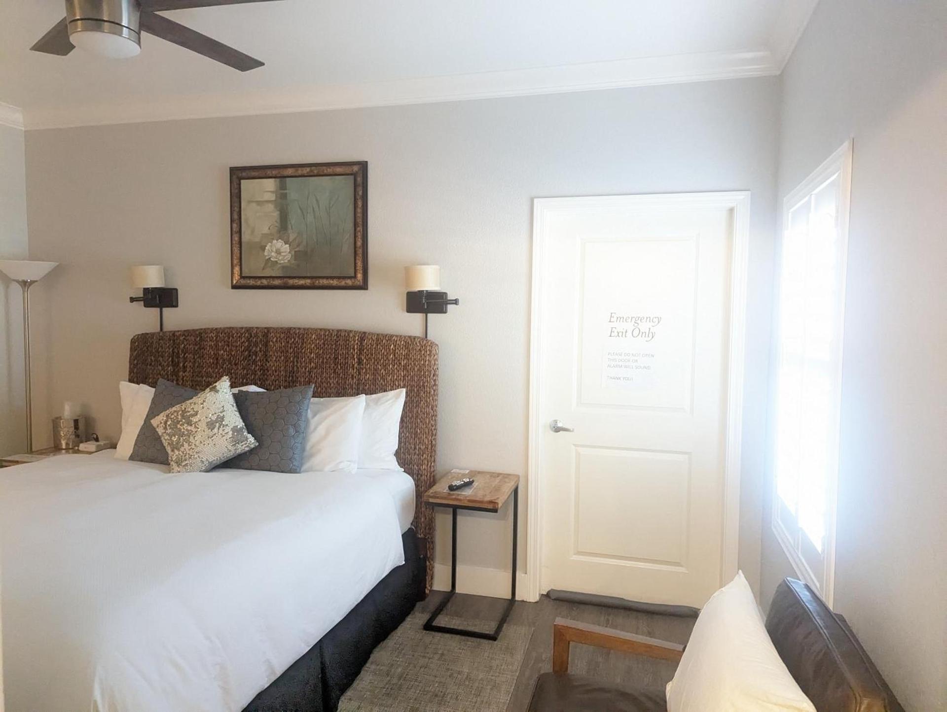 Capitola Hotel photo 20