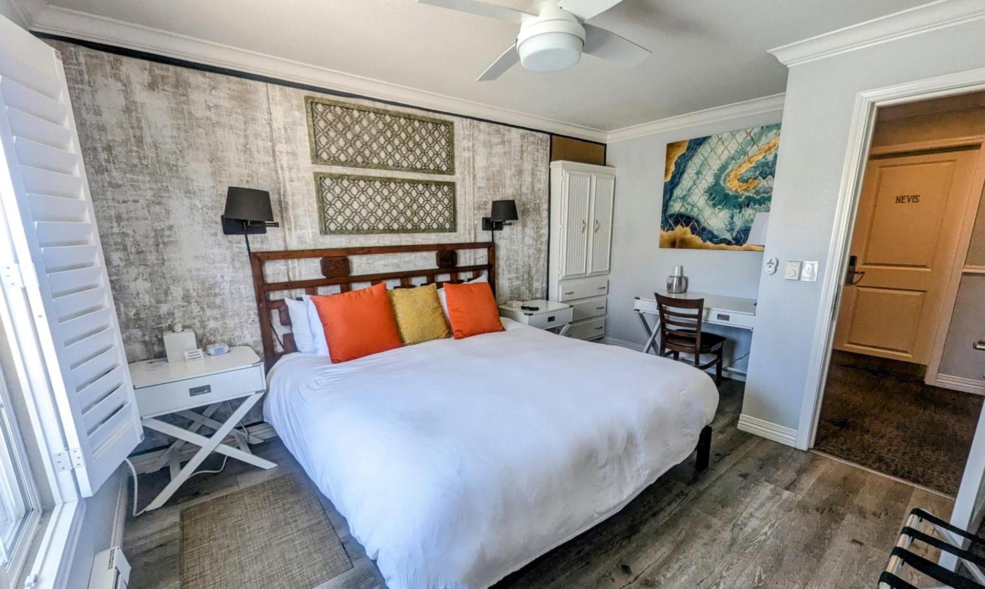 Capitola Hotel photo 35