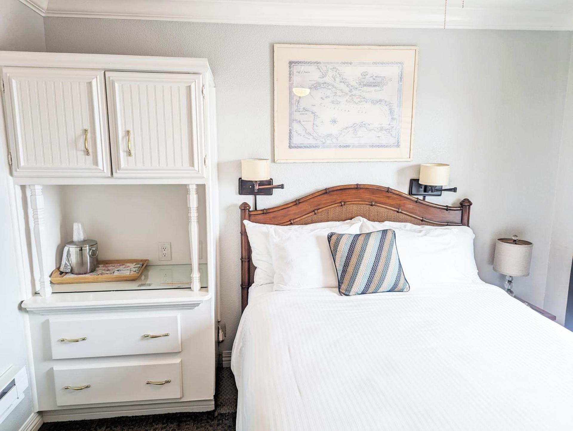 Capitola Hotel photo 53