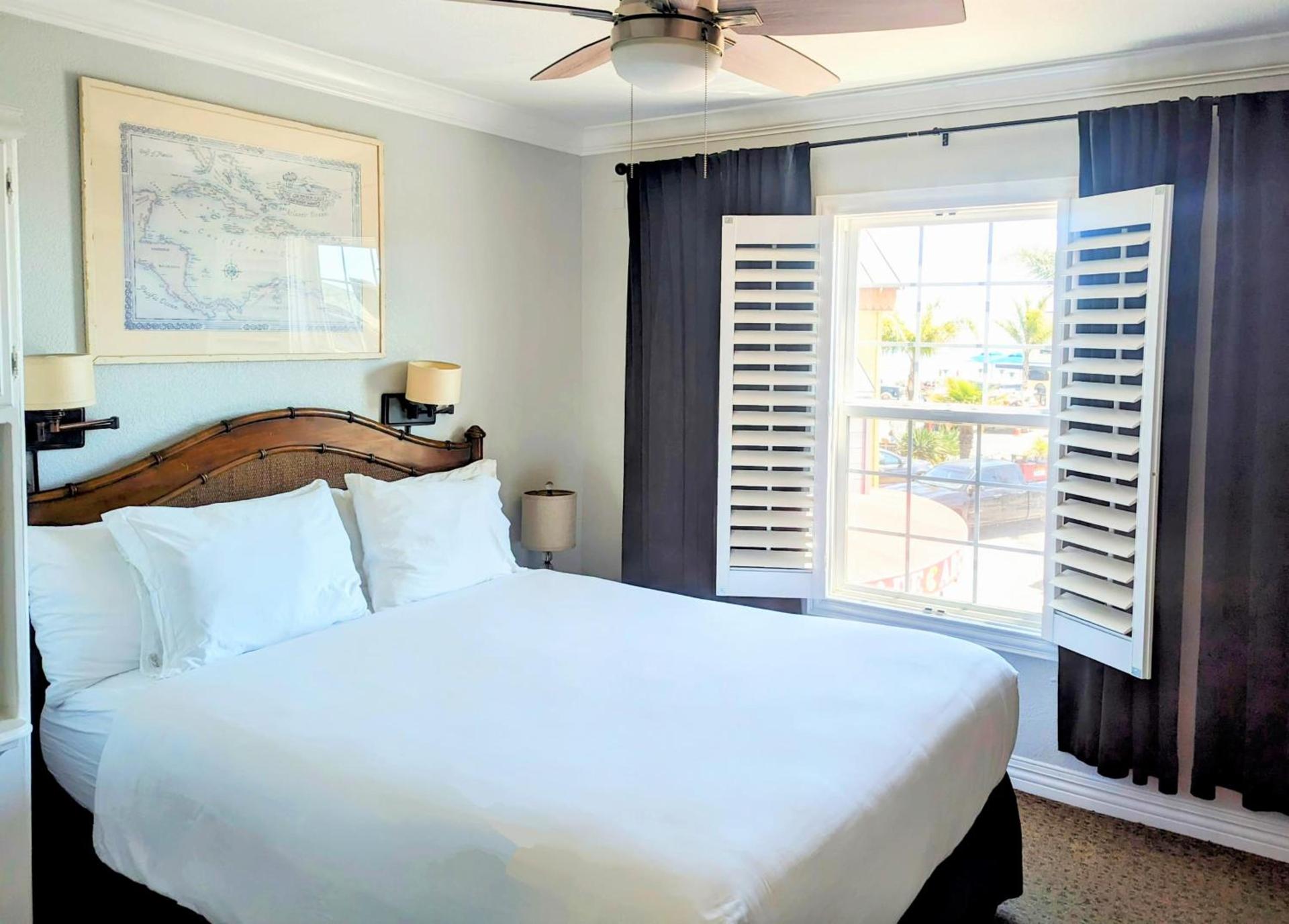 Capitola Hotel photo 54