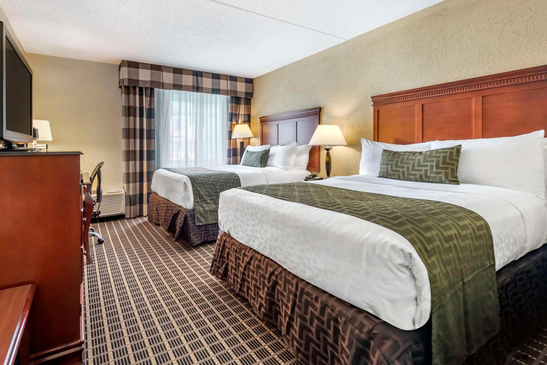 Best Western Plus Bridgeport Inn photo 14