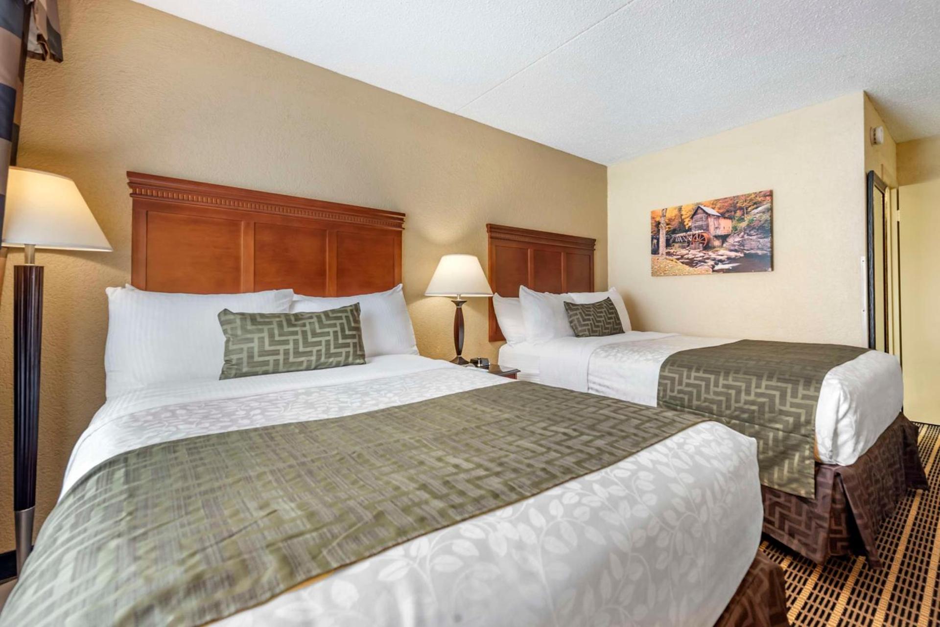 Best Western Plus Bridgeport Inn photo 16