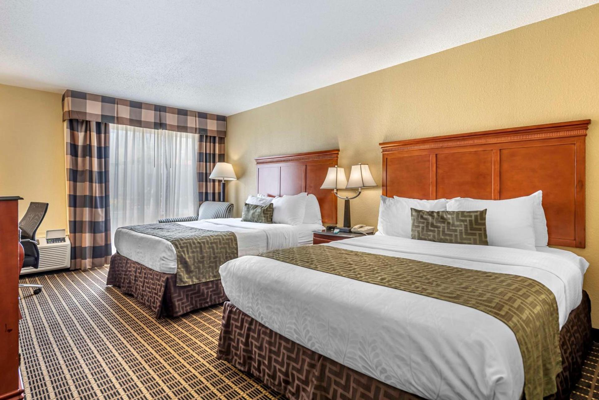 Best Western Plus Bridgeport Inn photo 20