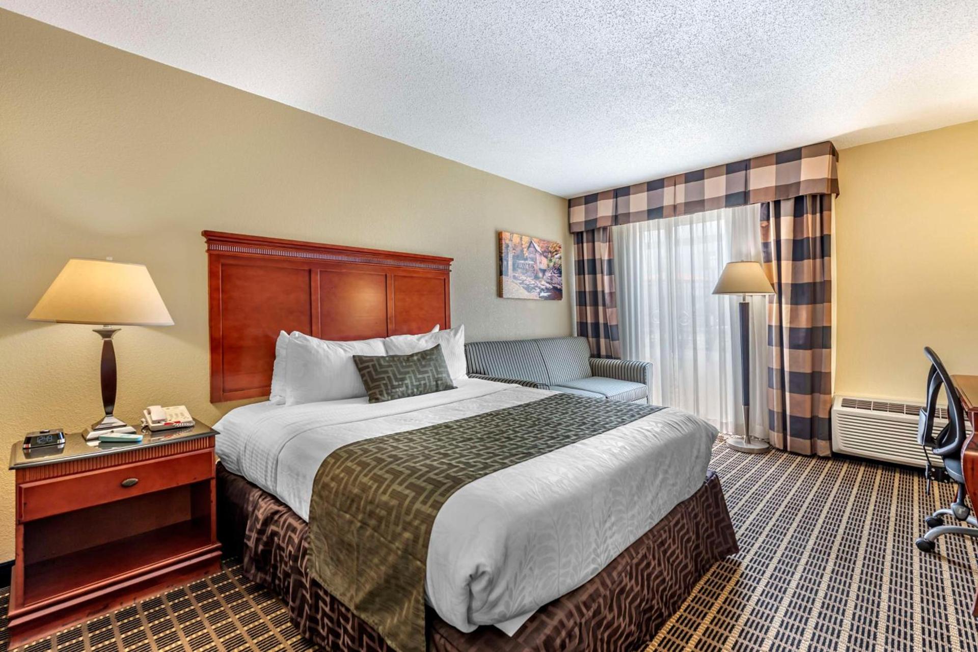 Best Western Plus Bridgeport Inn photo 22