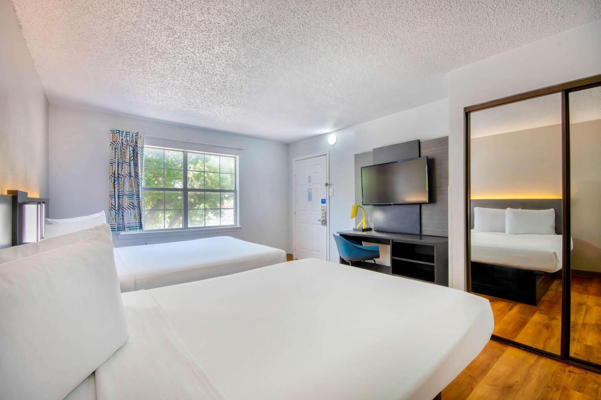Studio 6 Extended Stay - Austin, TX - Midtown photo 9