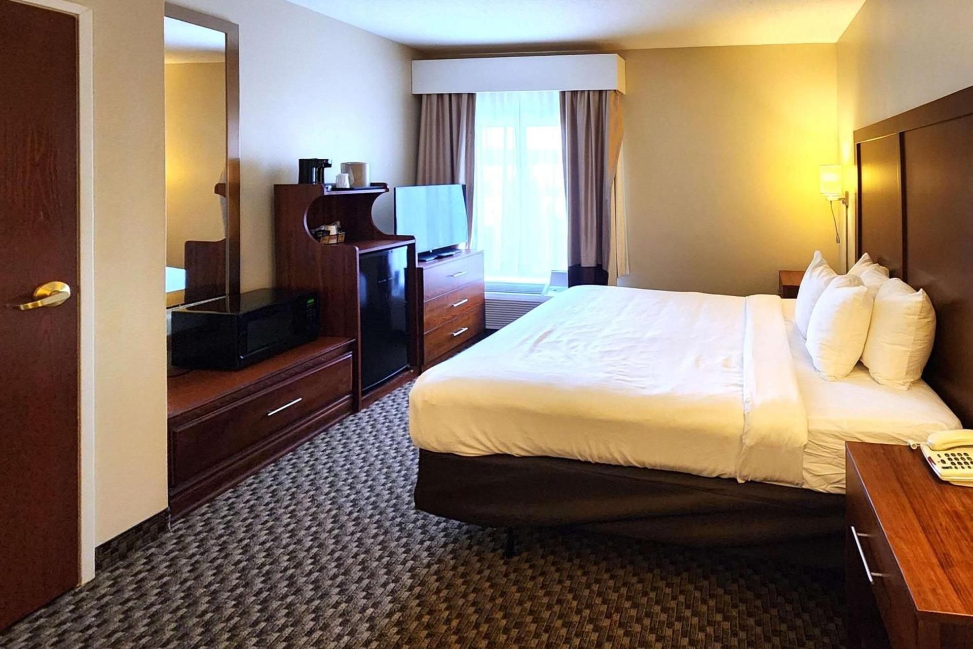 Comfort Inn & Suites Mount Pocono photo 15