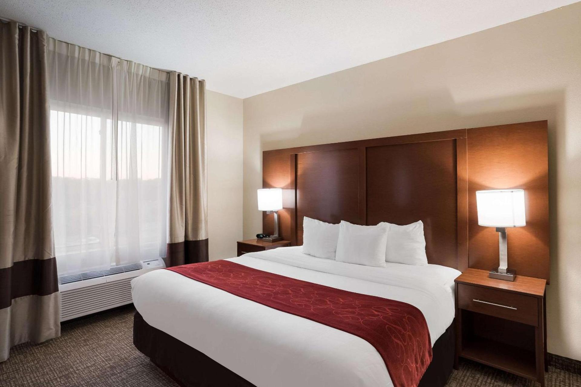 Comfort Suites Suffolk - Chesapeake photo 16