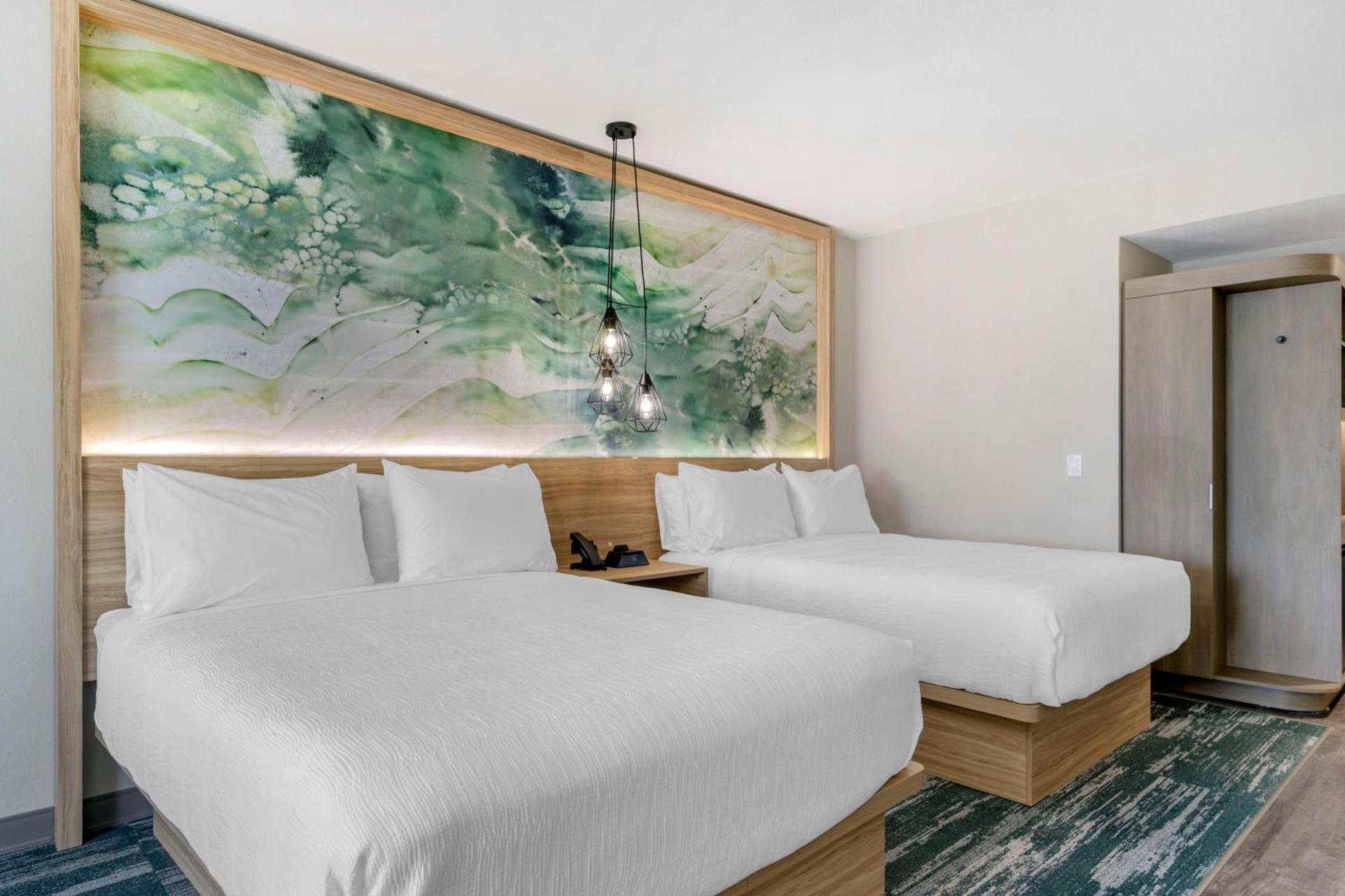 Best Western Plus Winter Haven Inn & Suites photo 32