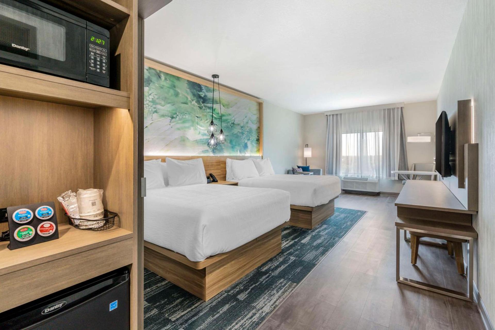 Best Western Plus Winter Haven Inn & Suites photo 36
