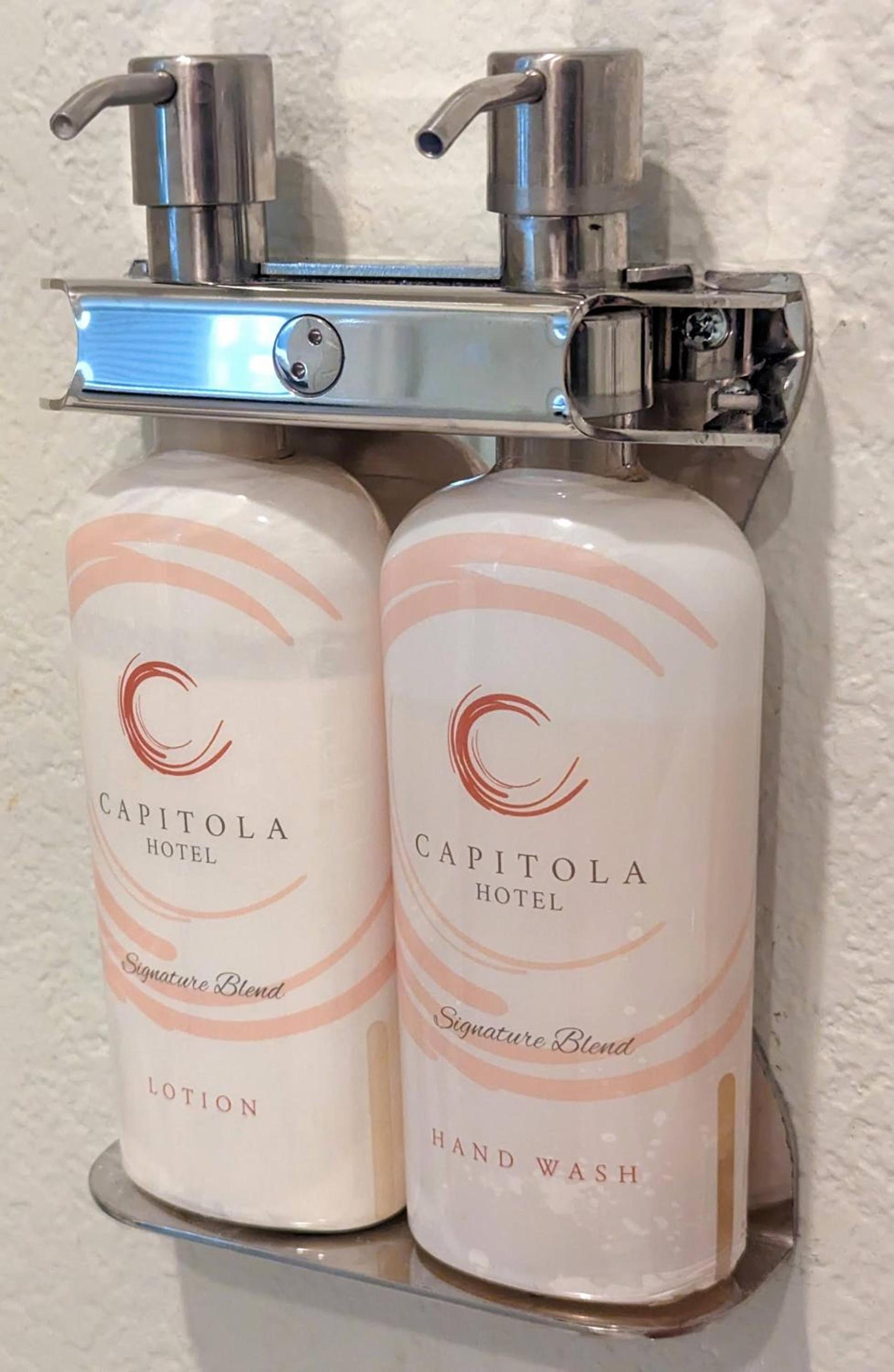 Capitola Hotel photo 68