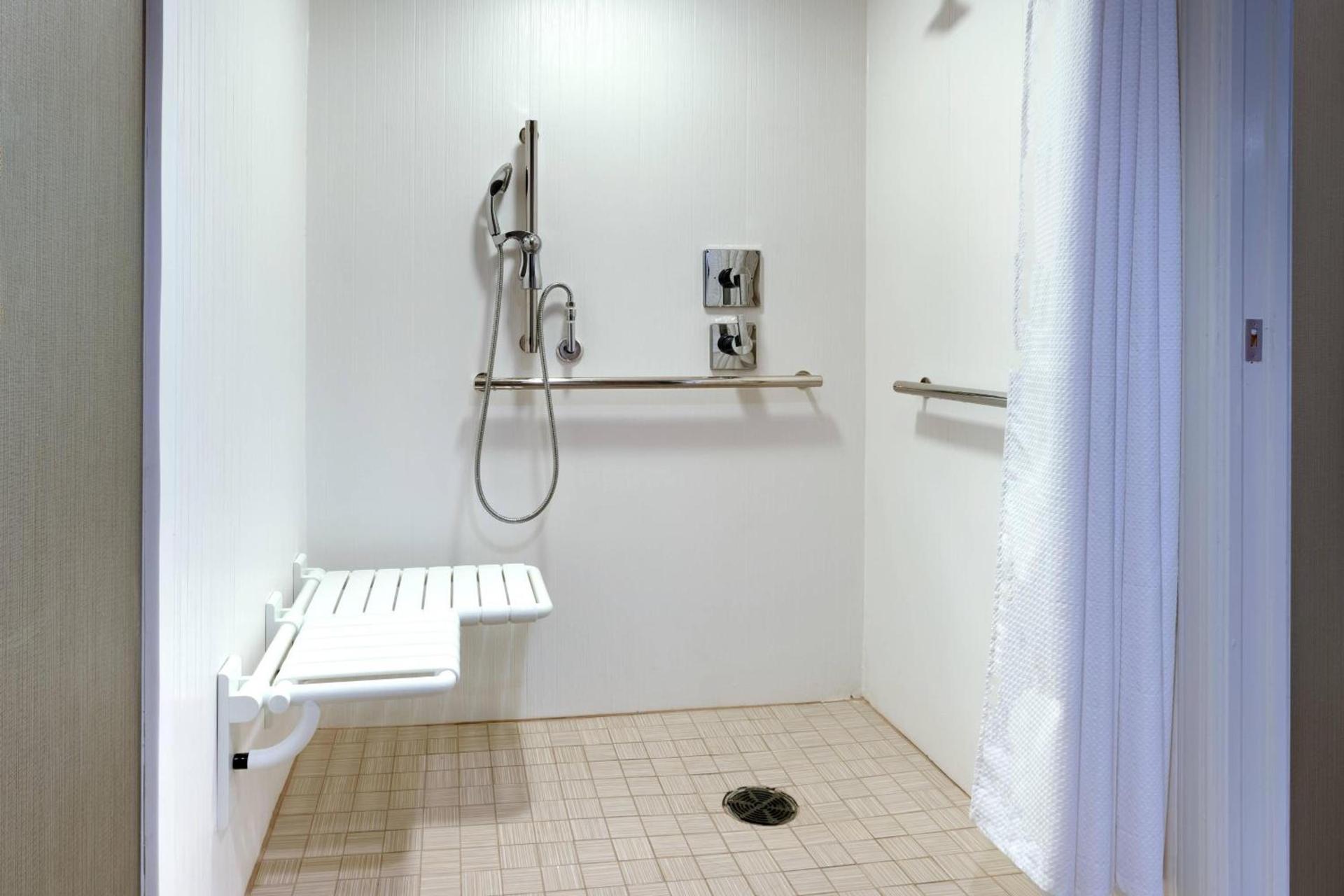 Courtyard by Marriott Albuquerque photo 16