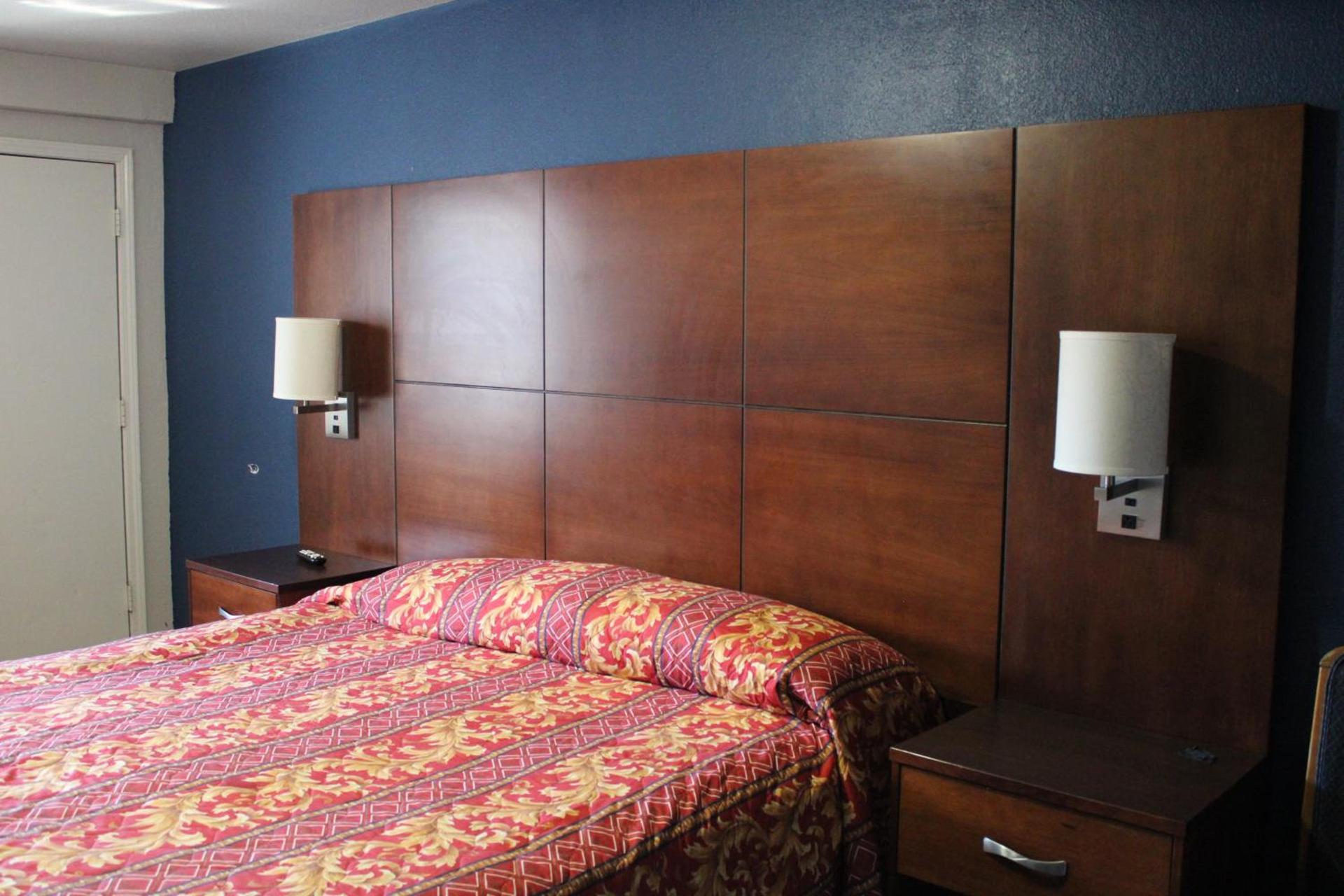 Flagstaff Motel photo 28