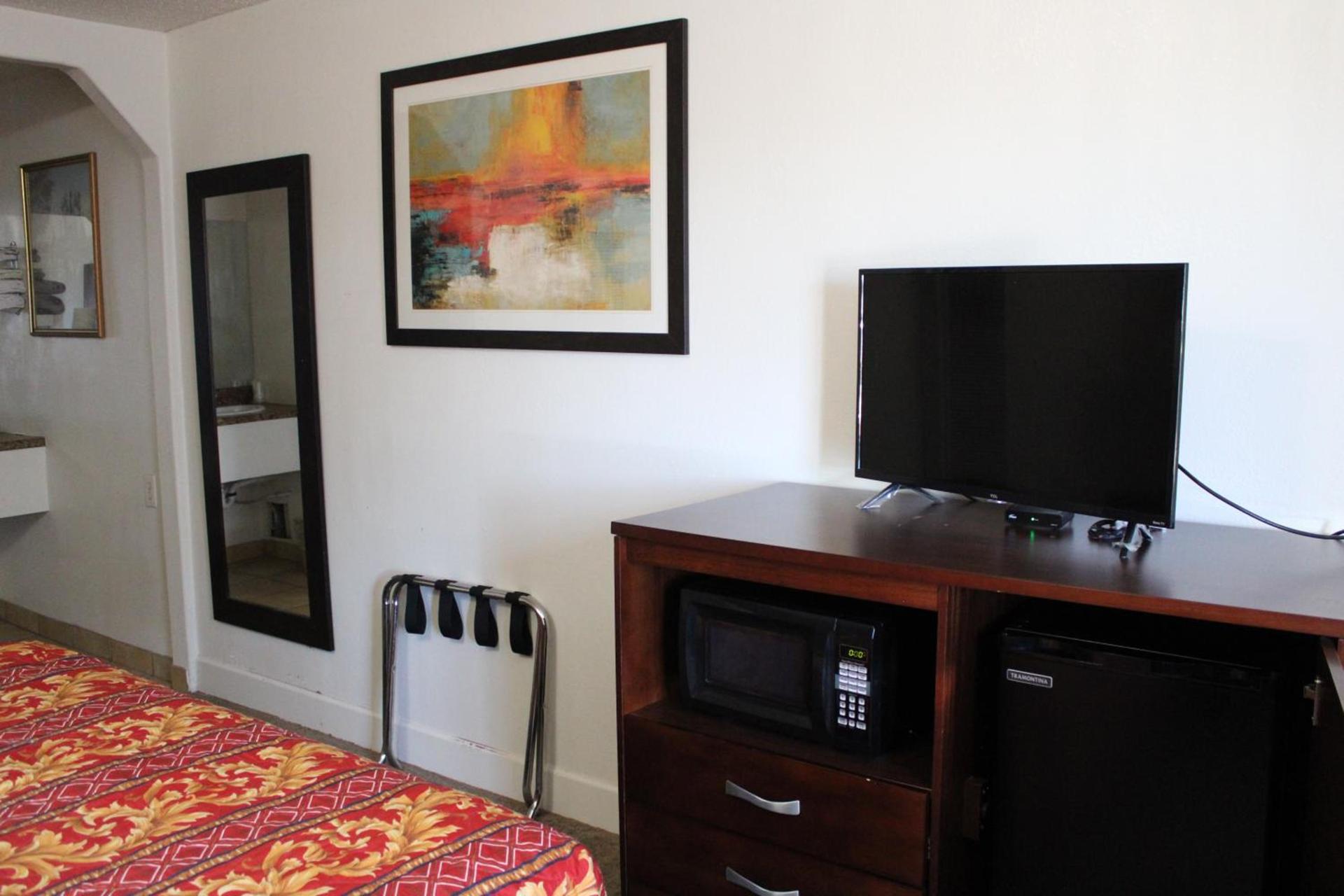 Flagstaff Motel photo 25