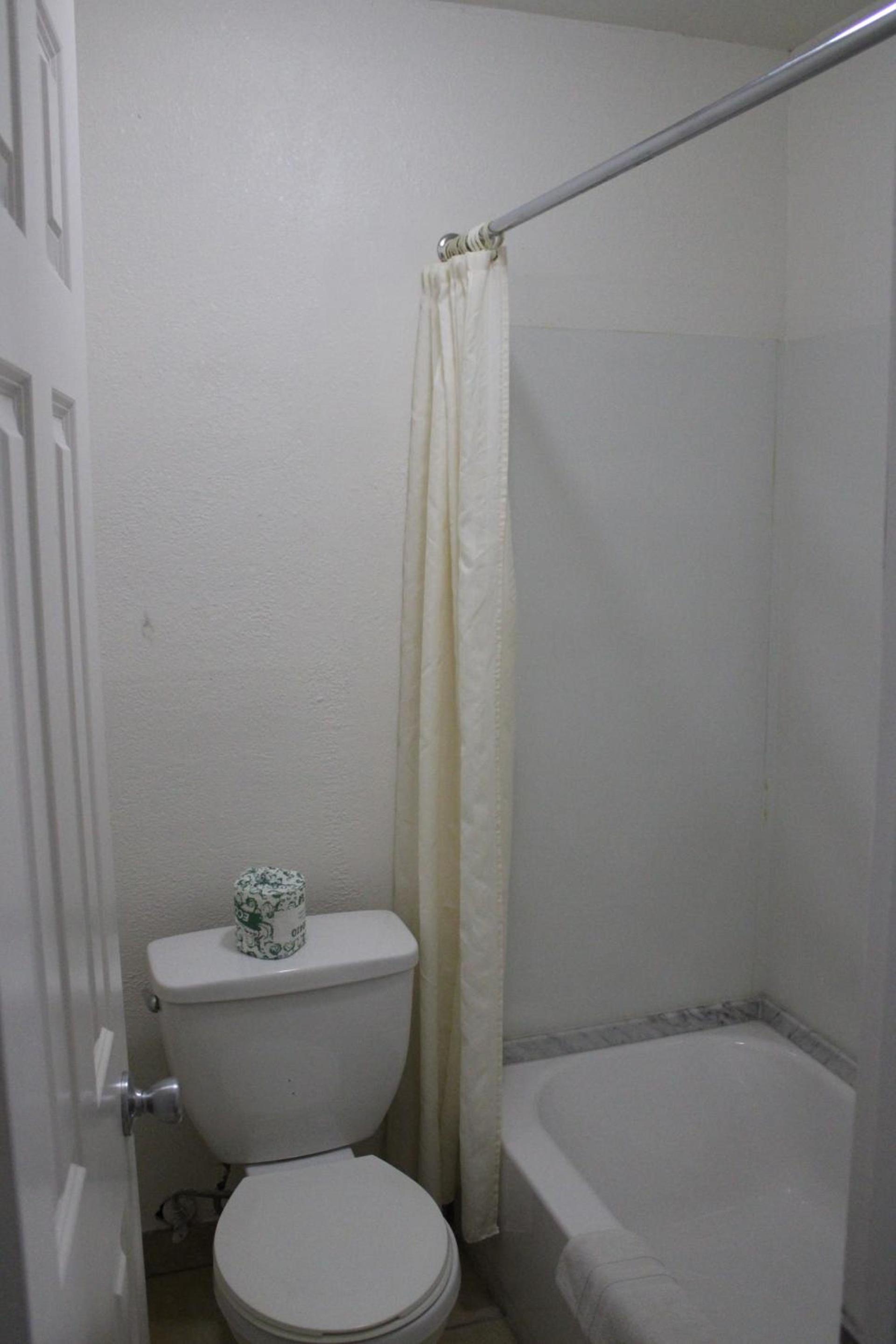 Flagstaff Motel photo 26